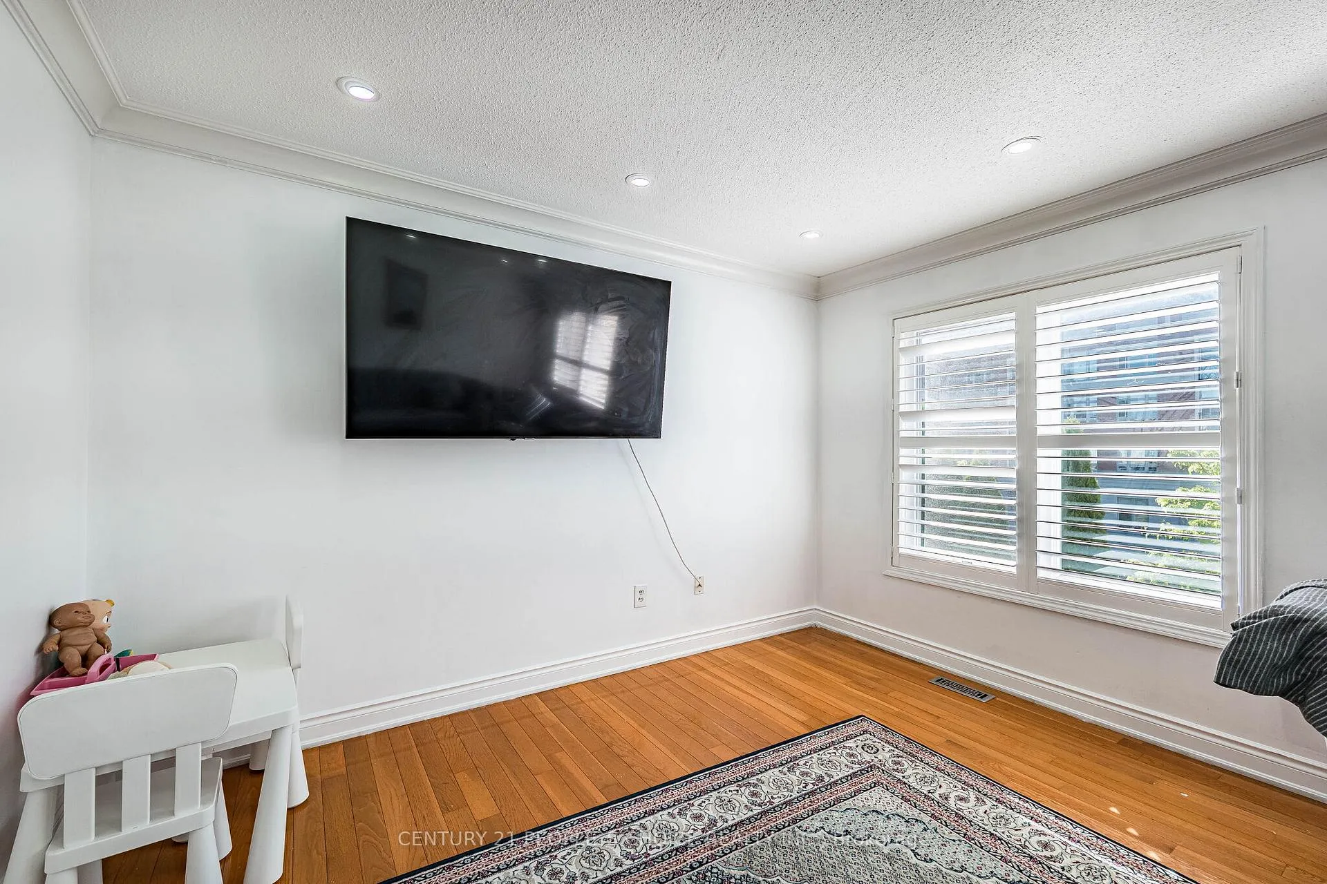 Photo 13 of 2880 Garnethill Way, Oakville, Westmount — HOMEH