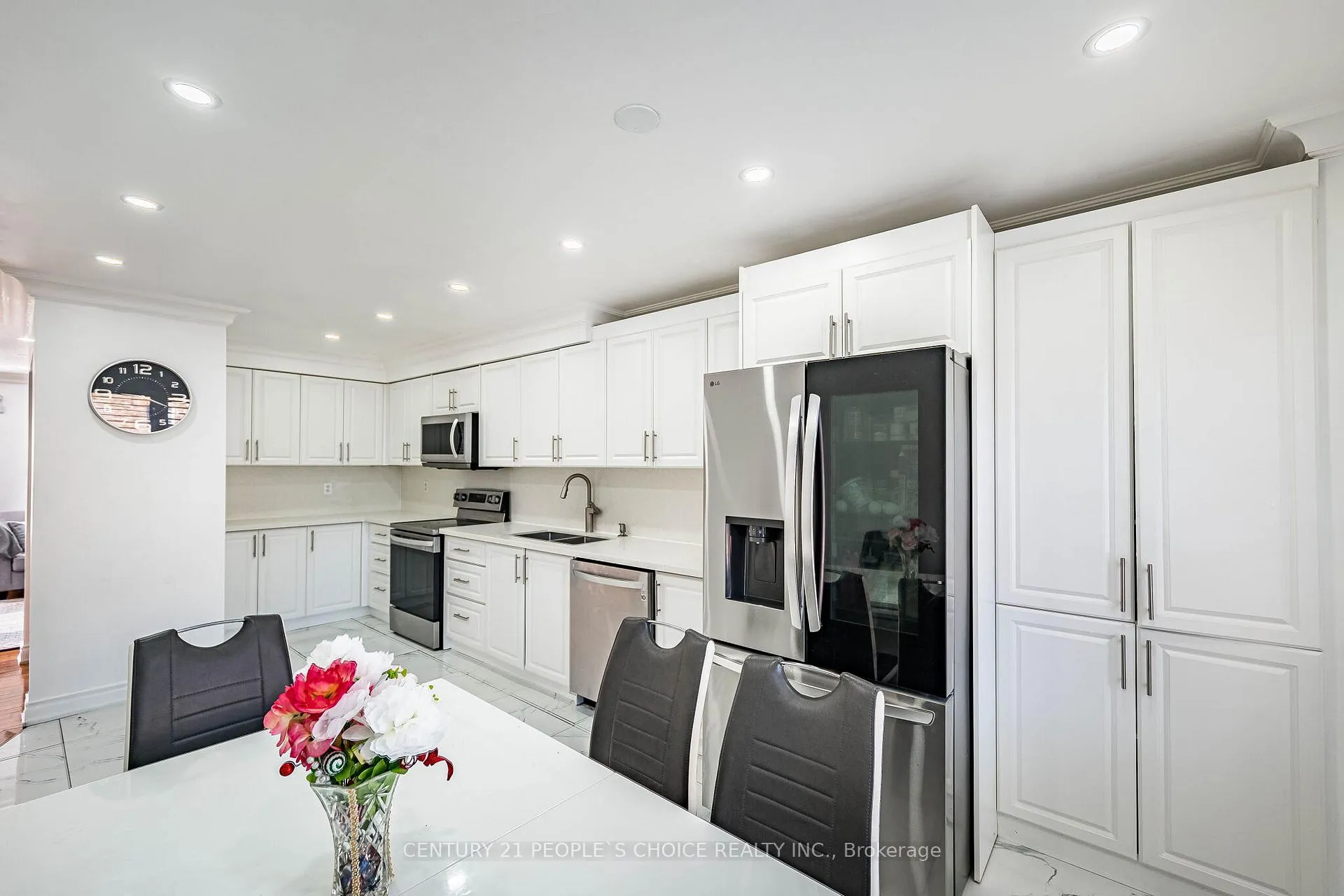 Photo 19 of 2880 Garnethill Way, Oakville, Westmount — HOMEH
