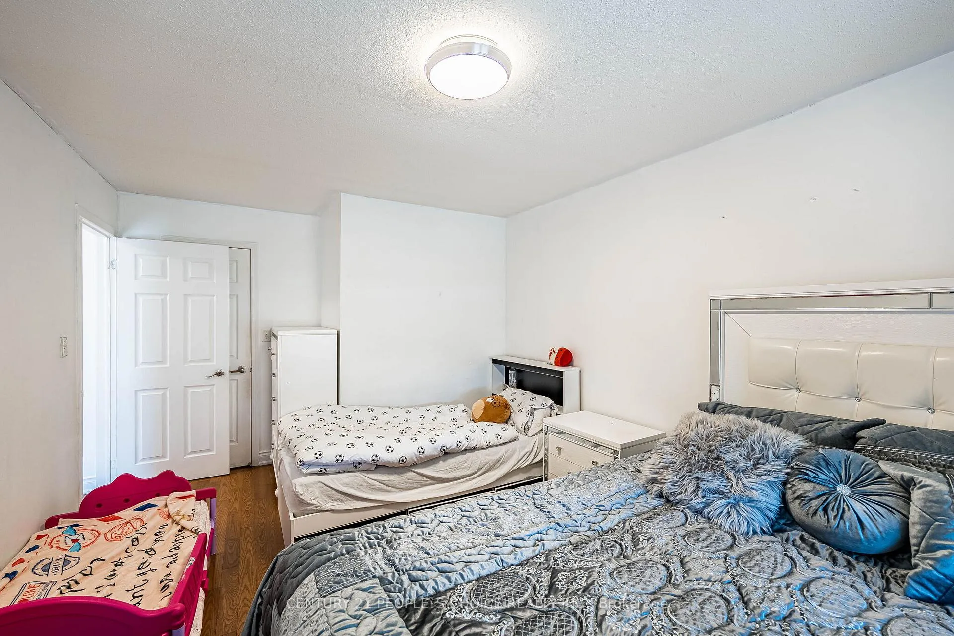 Photo 32 of 2880 Garnethill Way, Oakville, Westmount — HOMEH