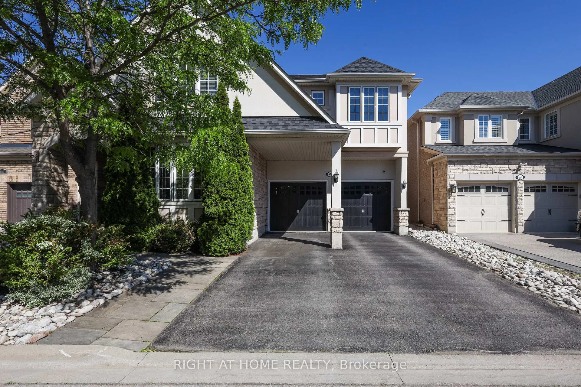 Photo 2 of 978 Cousens Terrace, Milton, Coates — HOMEH