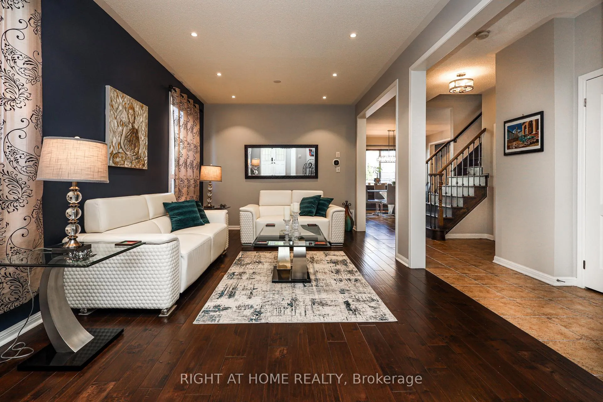 Photo 4 of 978 Cousens Terrace, Milton, Coates — HOMEH