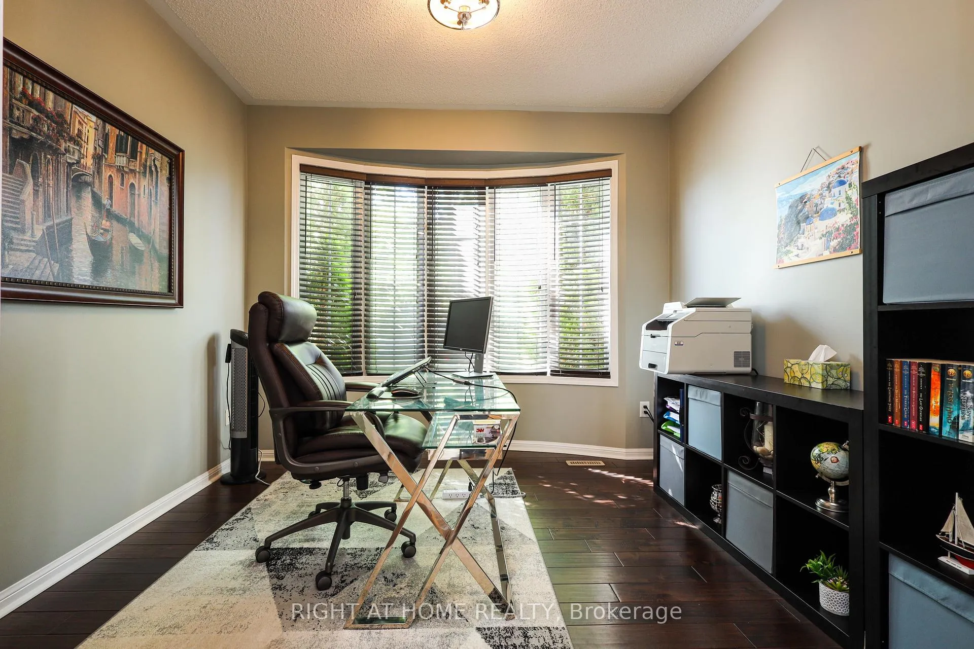 Photo 6 of 978 Cousens Terrace, Milton, Coates — HOMEH
