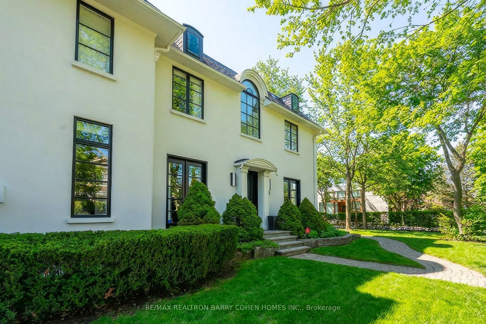 Photo 6 of 74 Esgore Drive, Toronto, Bedford Park-Nortown — HOMEH
