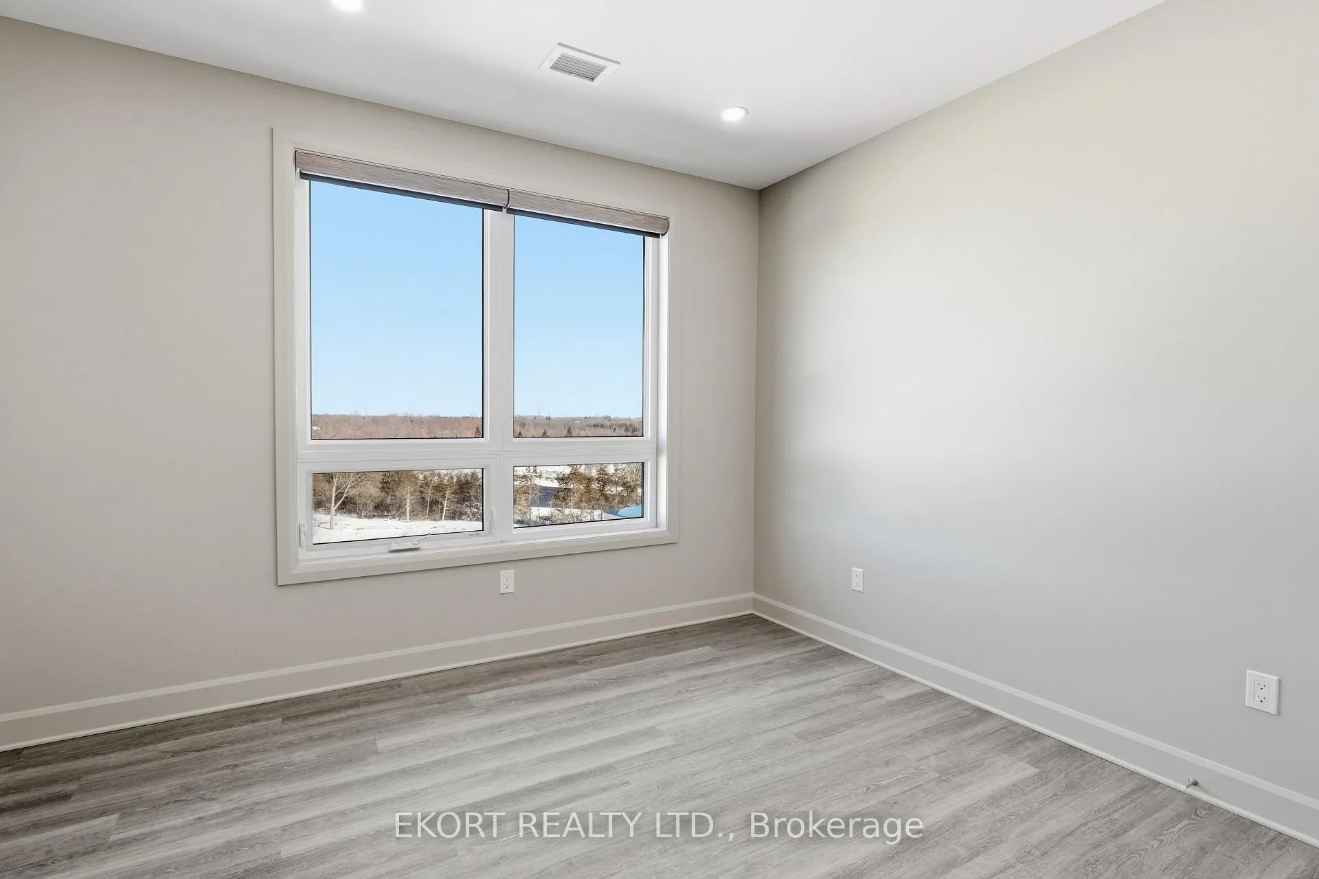 Photo 7 of Unit 702, 156A Wims Way, Belleville, Thurlow Ward — HOMEH