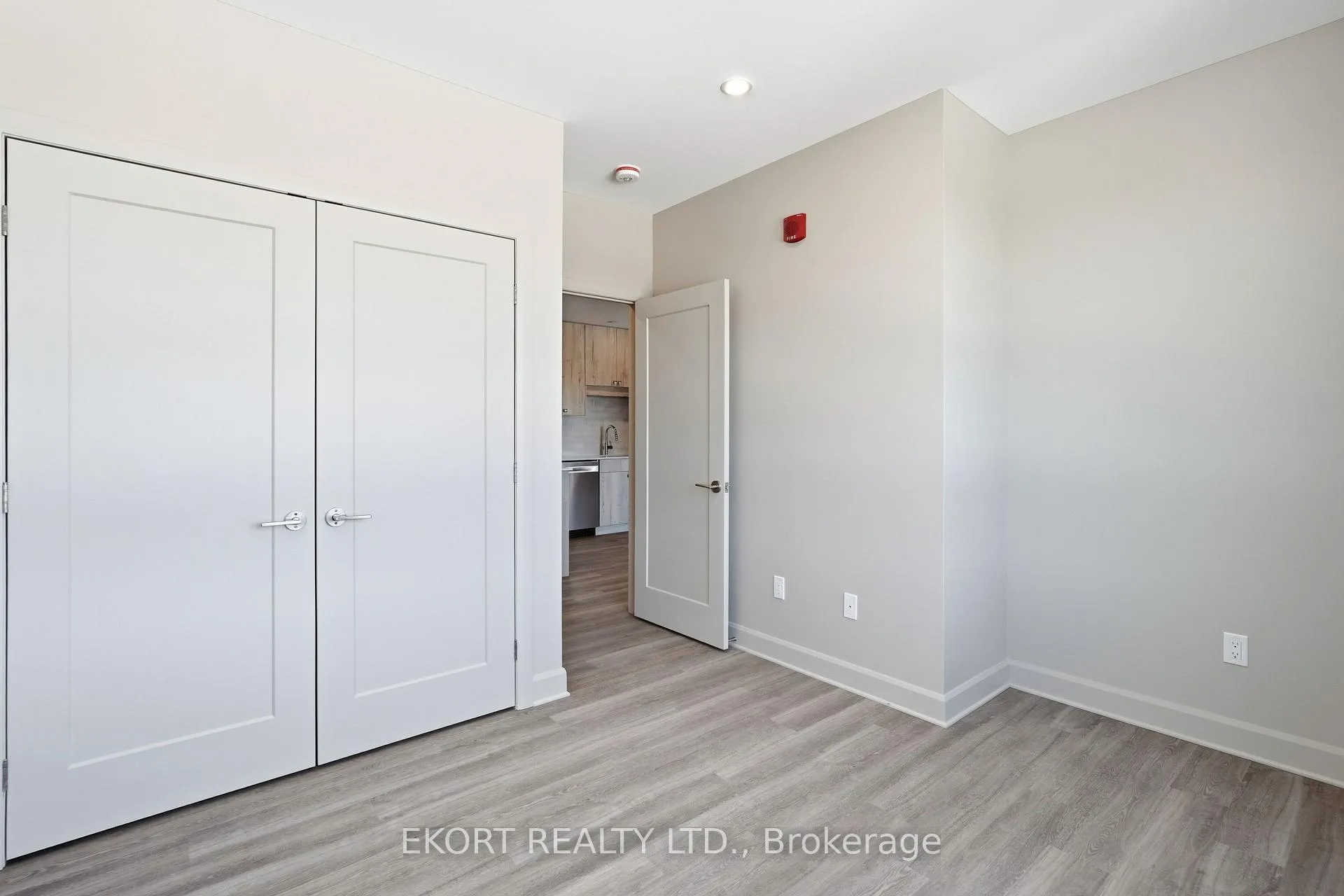 Photo 8 of Unit 702, 156A Wims Way, Belleville, Thurlow Ward — HOMEH