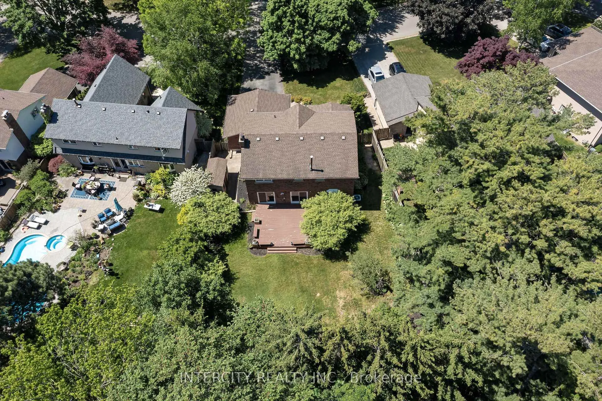 Photo 50 of 173 All Saints Crescent, Oakville, Ford — HOMEH