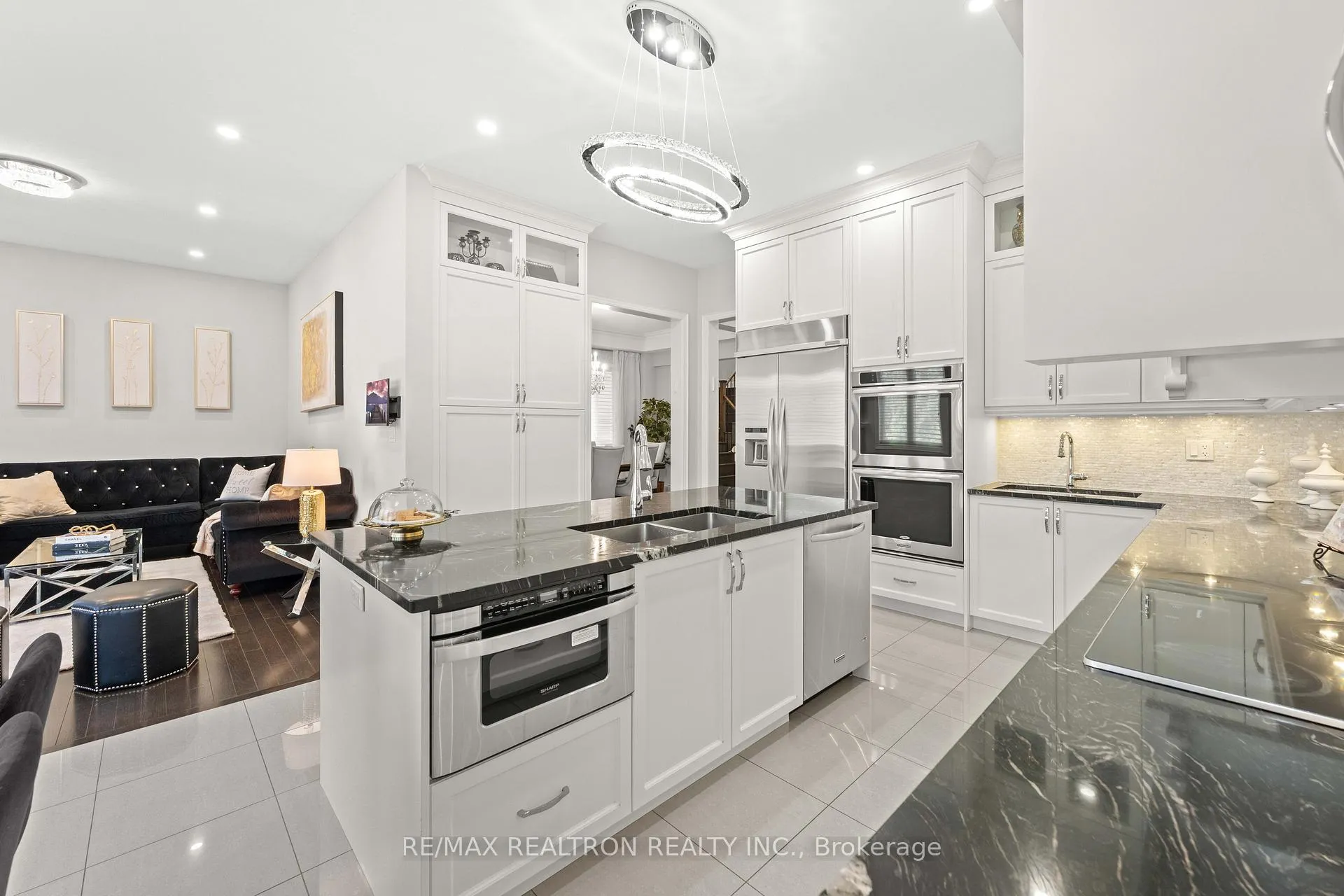 Photo 11 of 595 Pleasant Ridge Avenue, Vaughan, Patterson — HOMEH