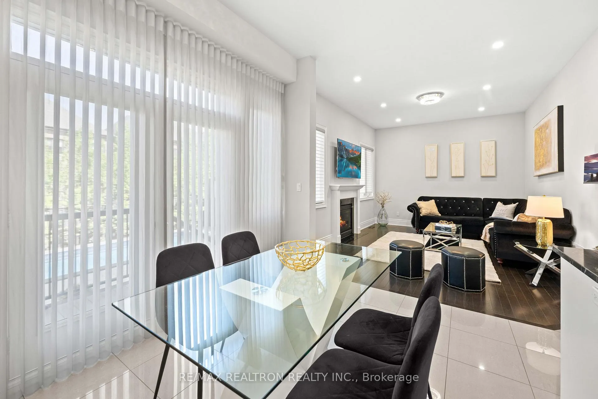 Photo 14 of 595 Pleasant Ridge Avenue, Vaughan, Patterson — HOMEH