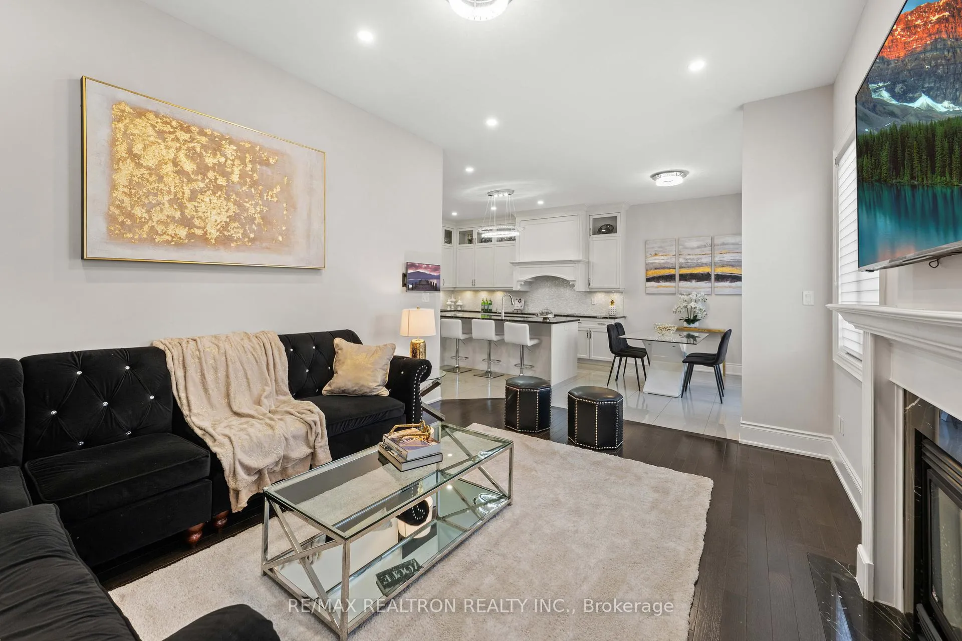 Photo 16 of 595 Pleasant Ridge Avenue, Vaughan, Patterson — HOMEH