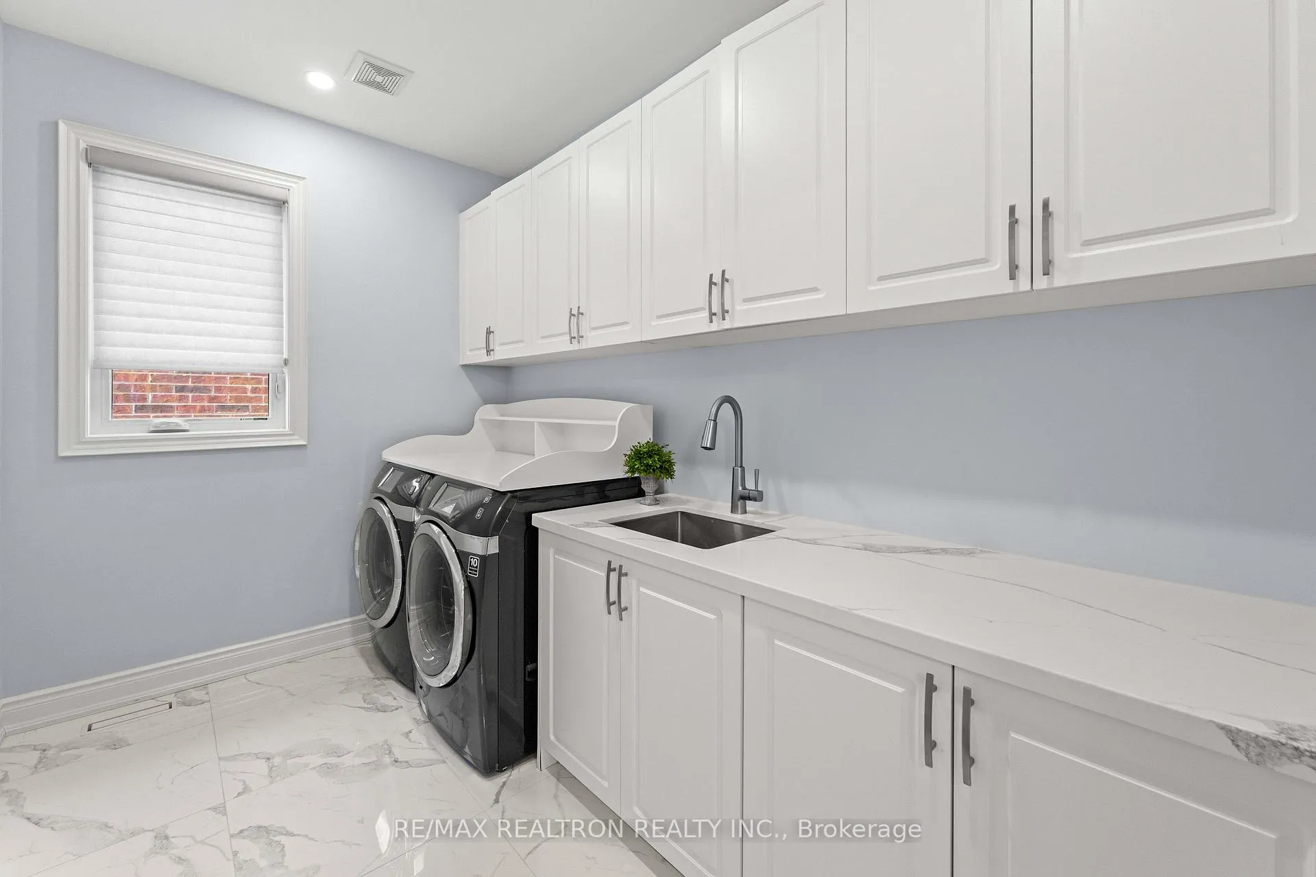 Photo 33 of 595 Pleasant Ridge Avenue, Vaughan, Patterson — HOMEH