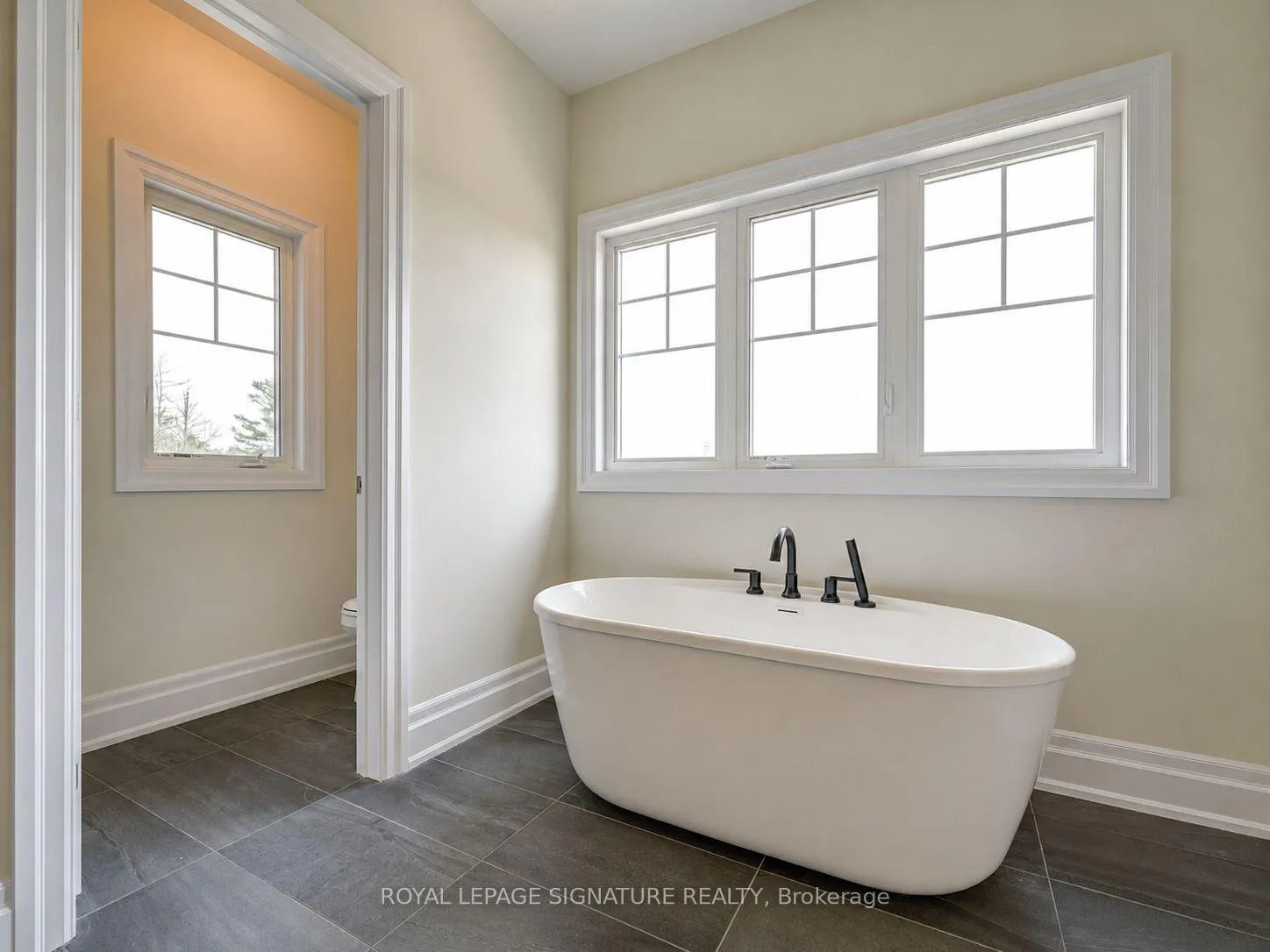 Photo 21 of 67 Enclave Court, Vaughan, Kleinburg — HOMEH