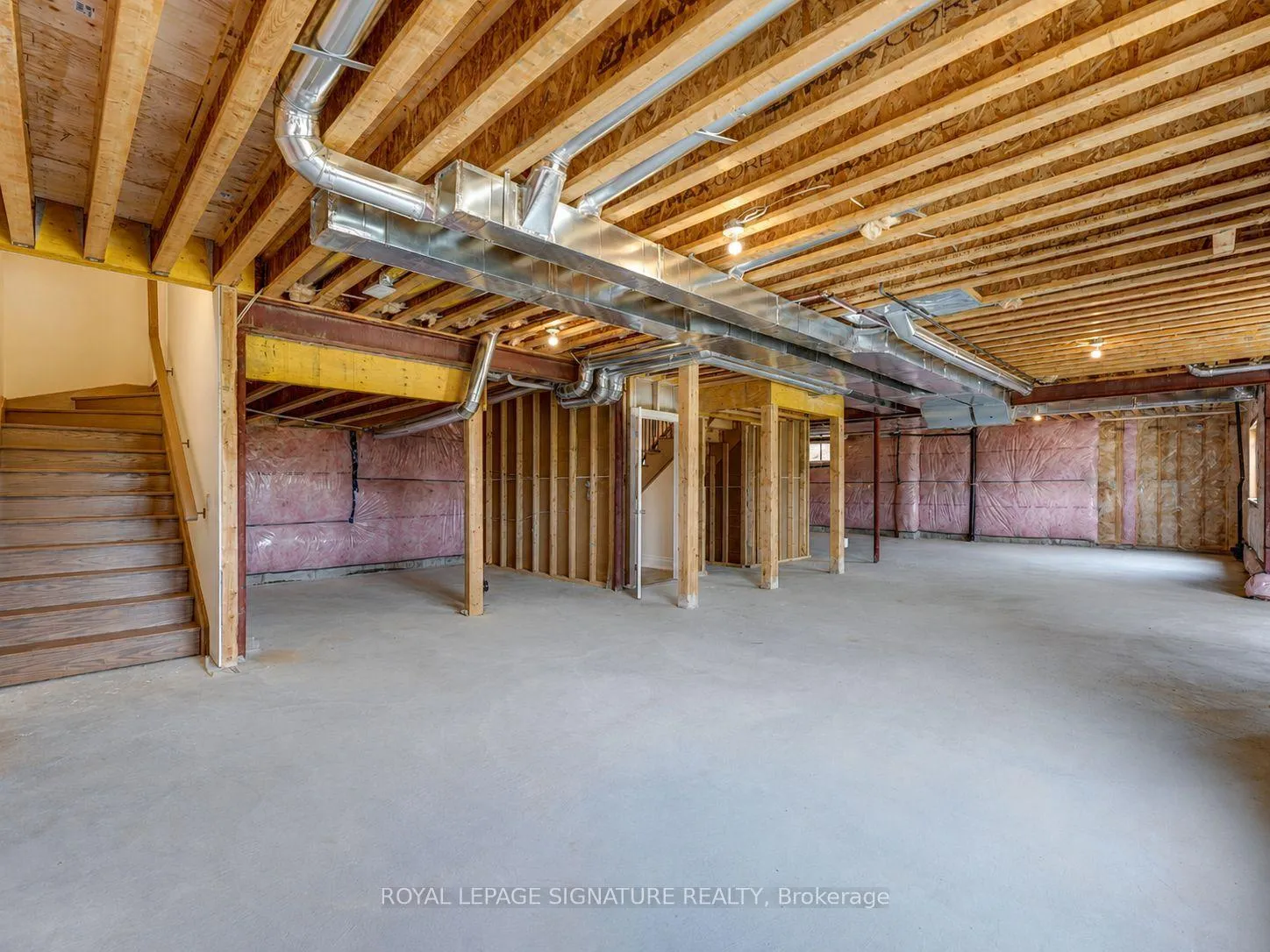 Photo 25 of 67 Enclave Court, Vaughan, Kleinburg — HOMEH