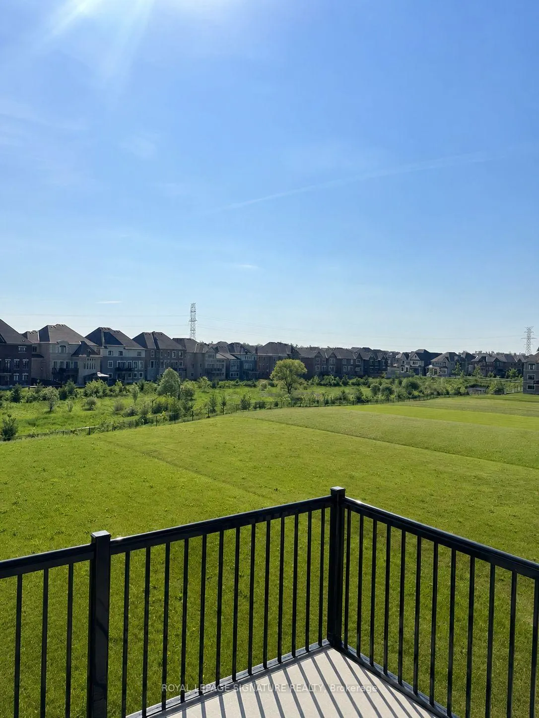 Photo 29 of 67 Enclave Court, Vaughan, Kleinburg — HOMEH