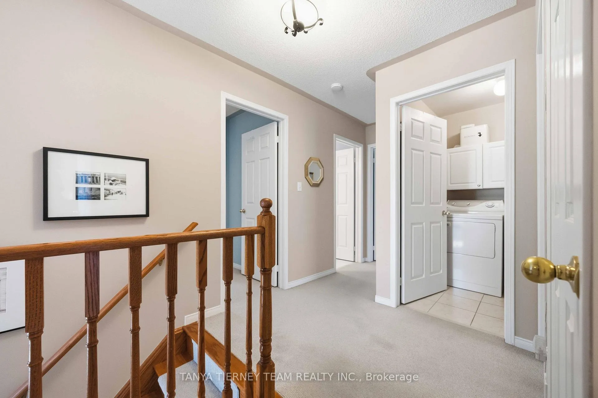 Photo 32 of 17 Robert Attersley Drive E, Whitby, Taunton North — HOMEH