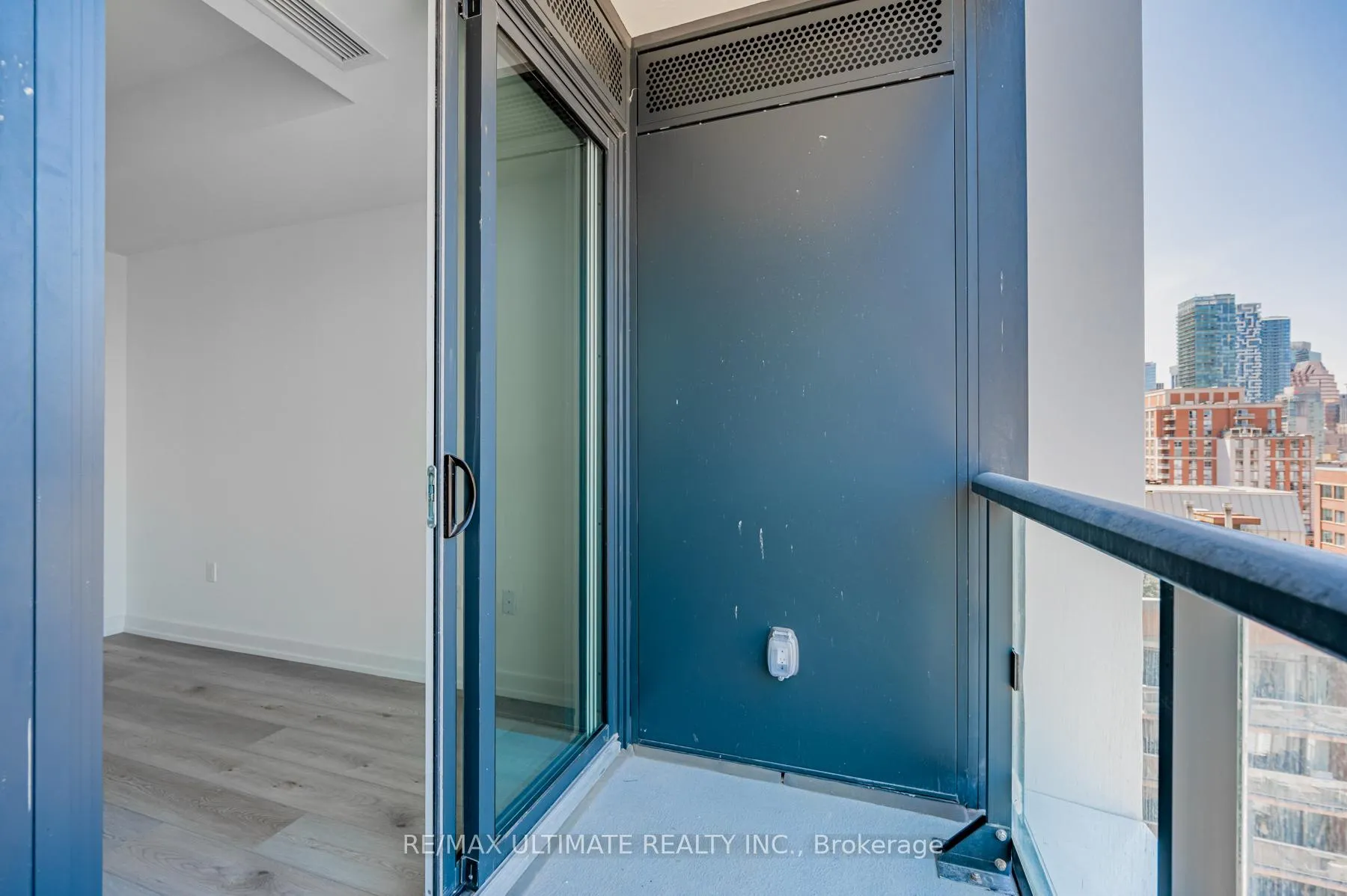 Photo 25 of Unit 1211, 158 Front Street E, Toronto, Moss Park — HOMEH