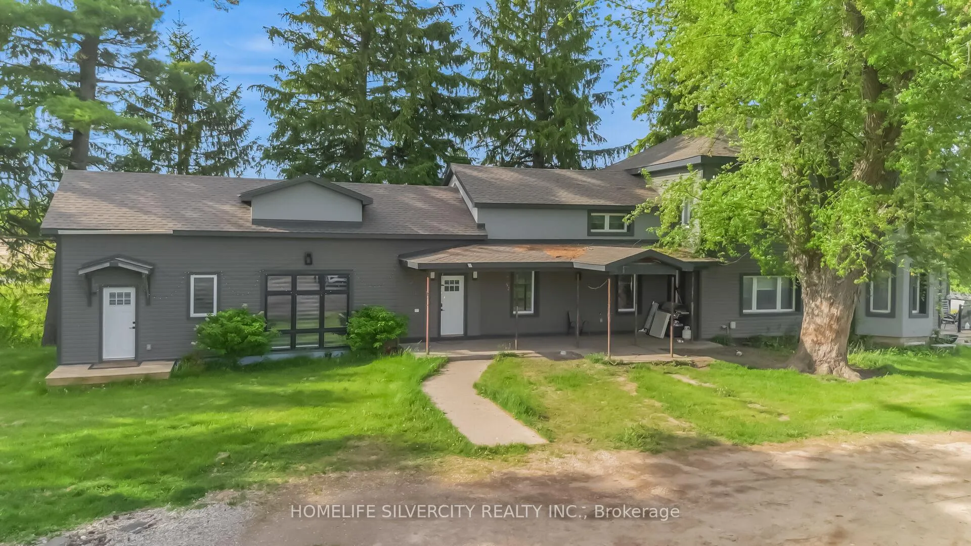 Photo 2 of 184 Pottruff Road, Brant, Paris — HOMEH
