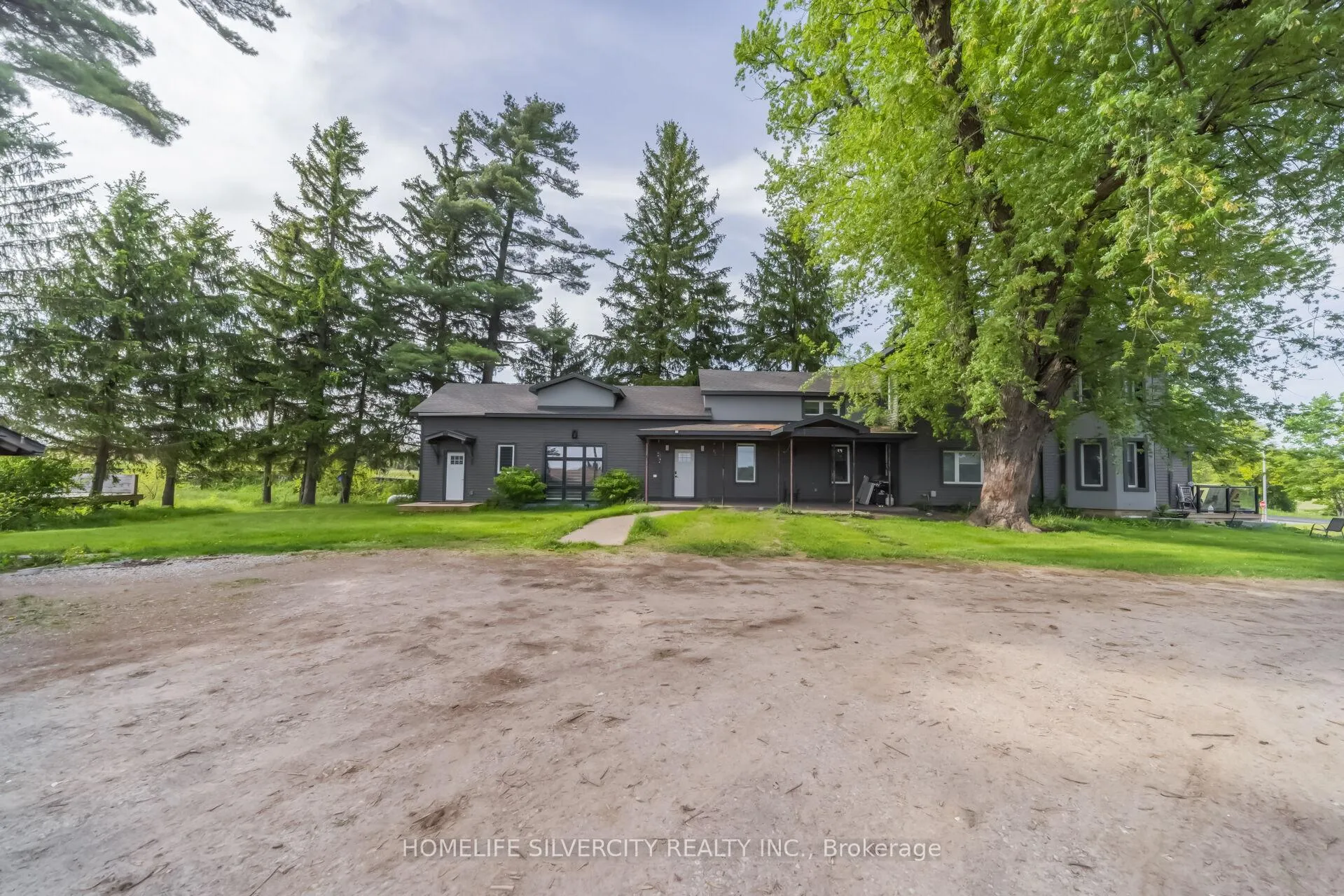 Photo 5 of 184 Pottruff Road, Brant, Paris — HOMEH