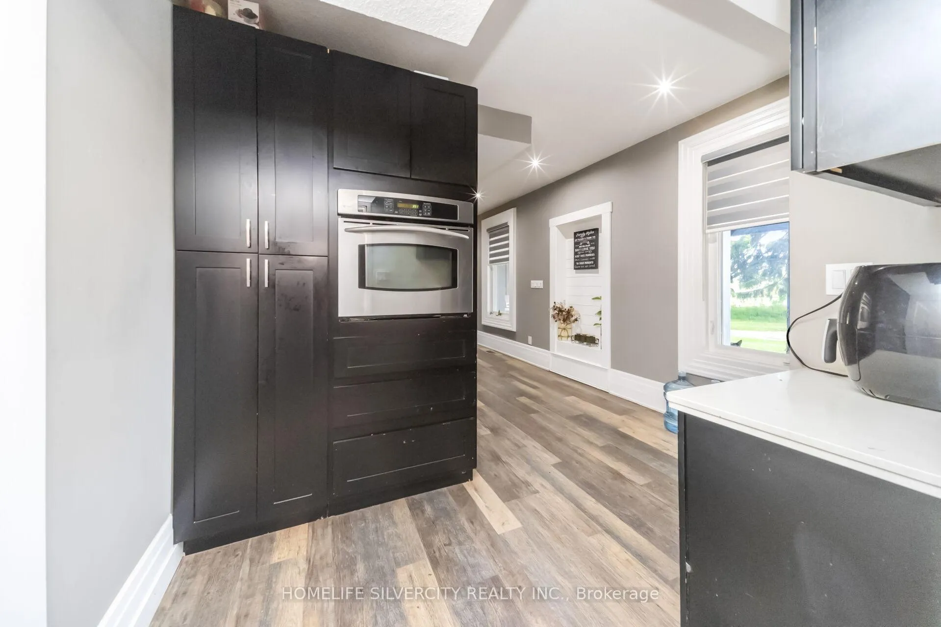Photo 21 of 184 Pottruff Road, Brant, Paris — HOMEH