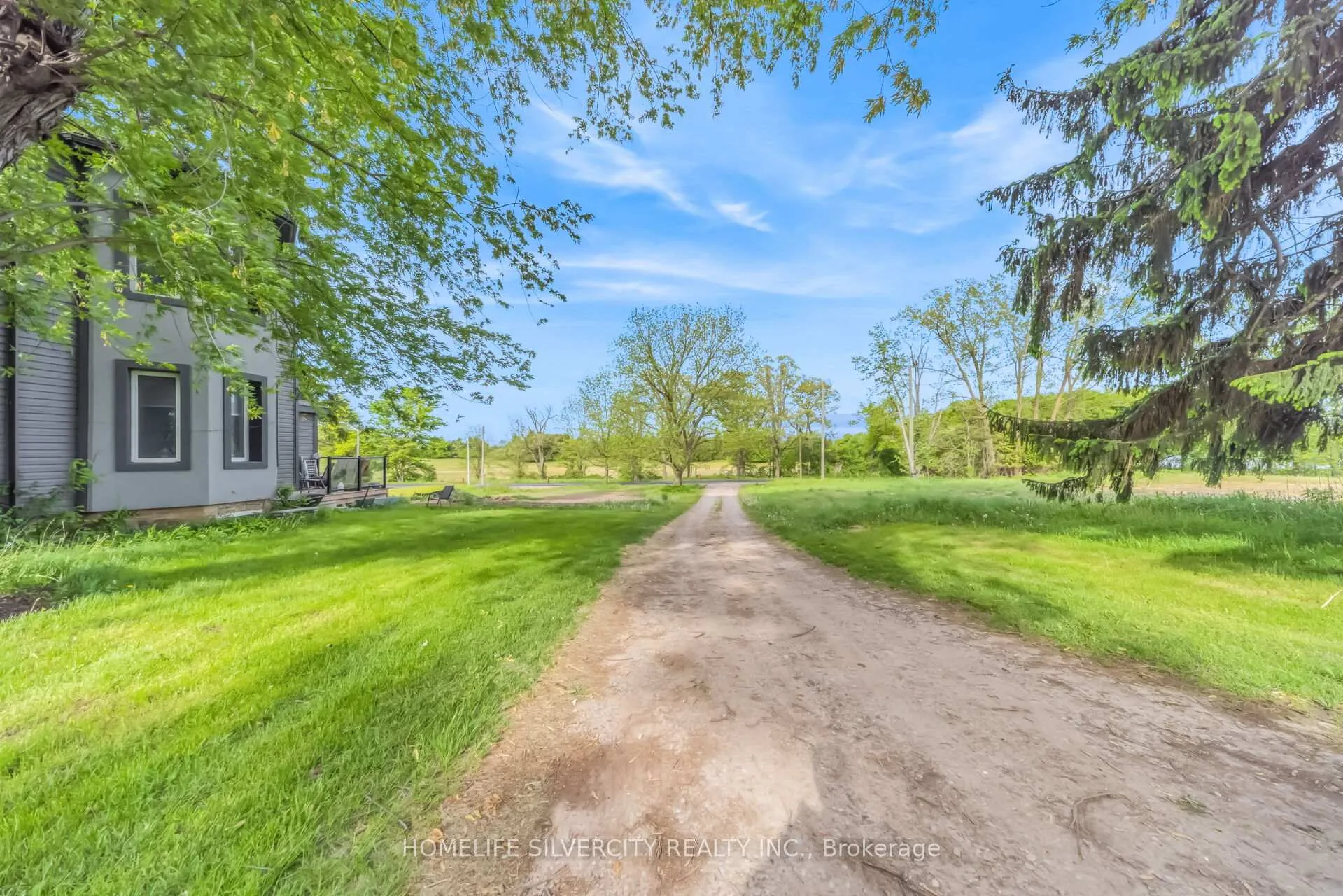 Photo 28 of 184 Pottruff Road, Brant, Paris — HOMEH