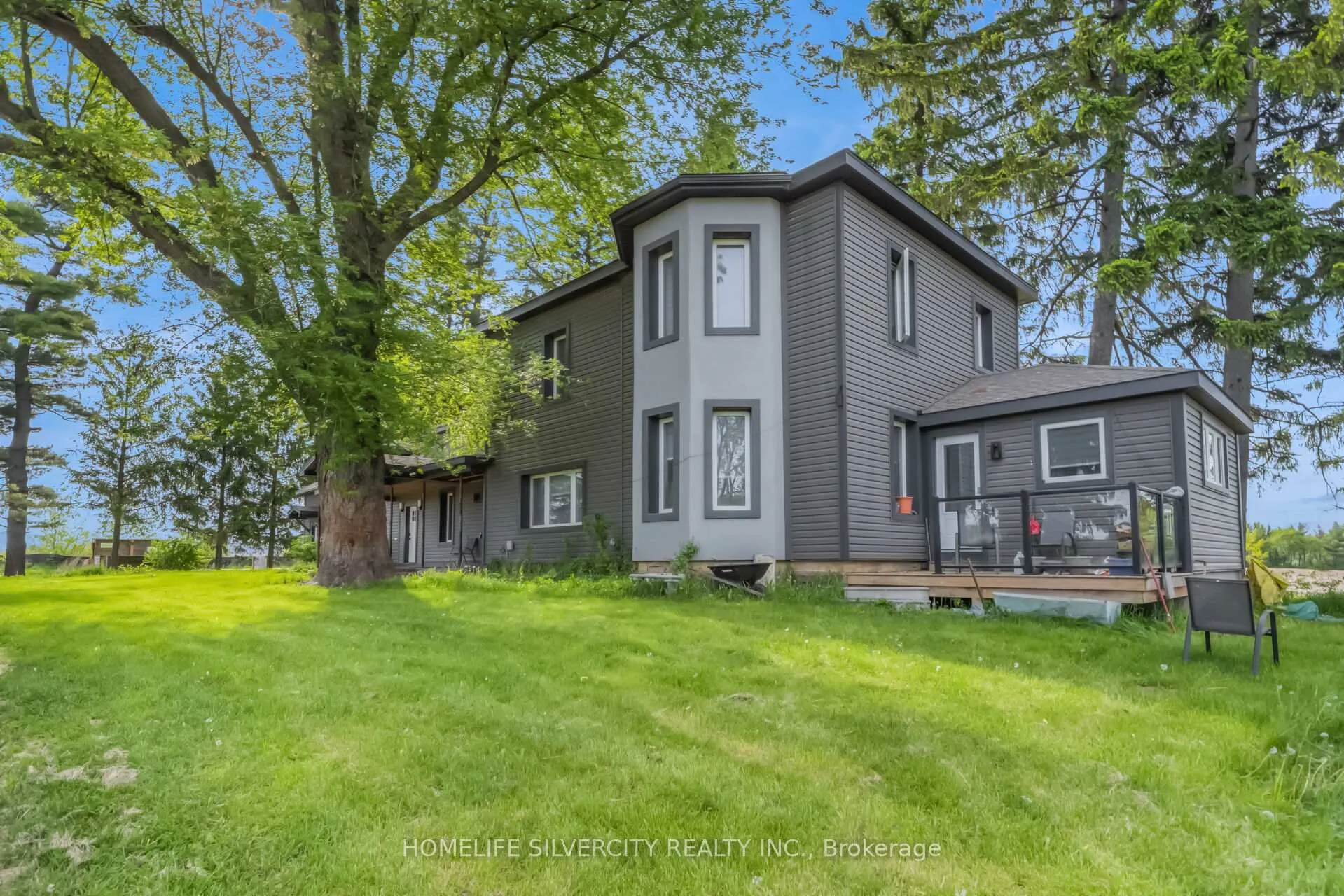 Photo 30 of 184 Pottruff Road, Brant, Paris — HOMEH