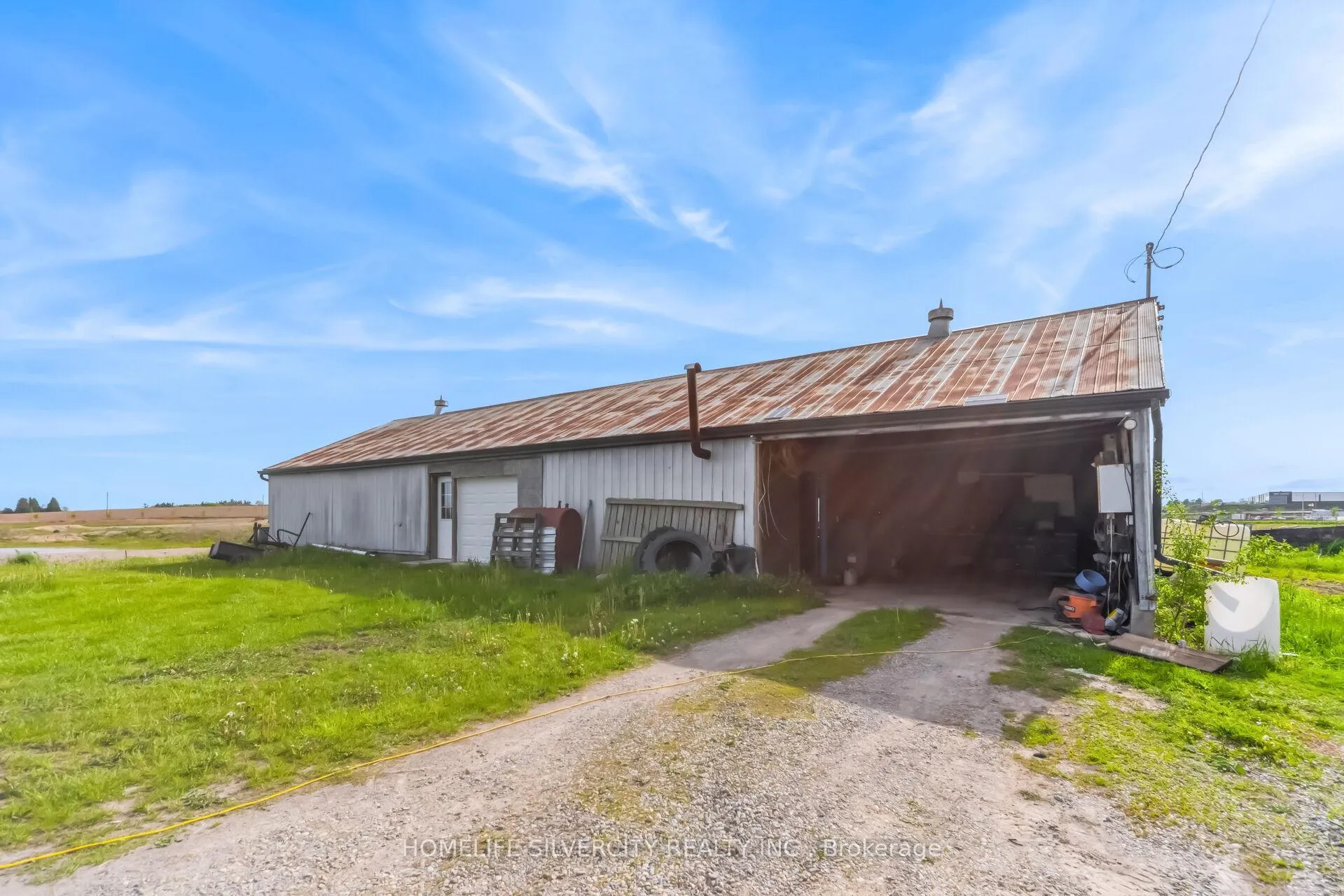 Photo 32 of 184 Pottruff Road, Brant, Paris — HOMEH