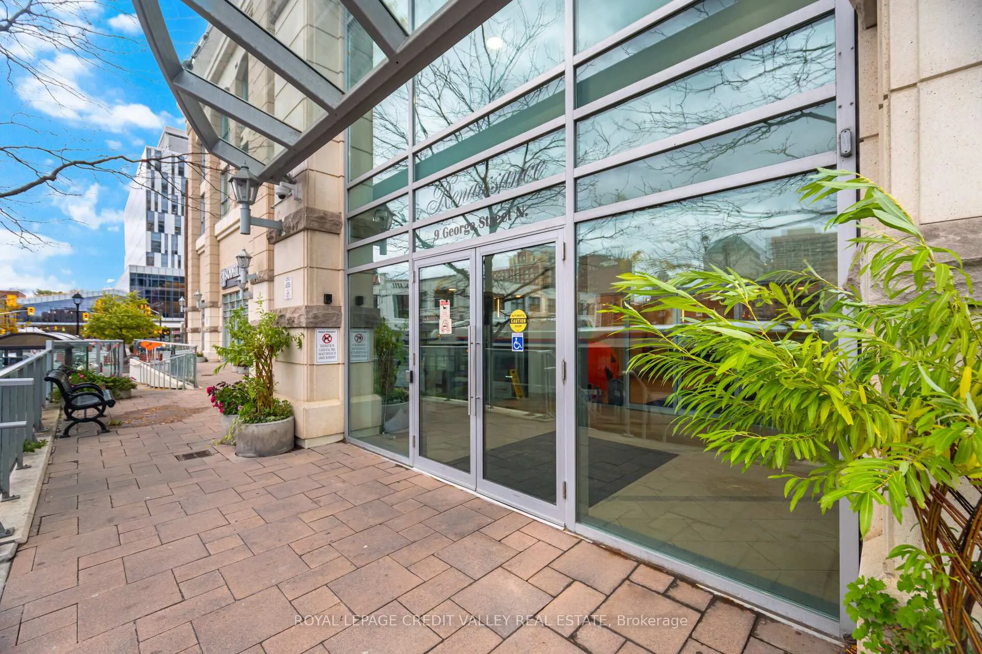 Photo 2 of Unit 2407, 9 George Street N, Brampton, Downtown Brampton — HOMEH