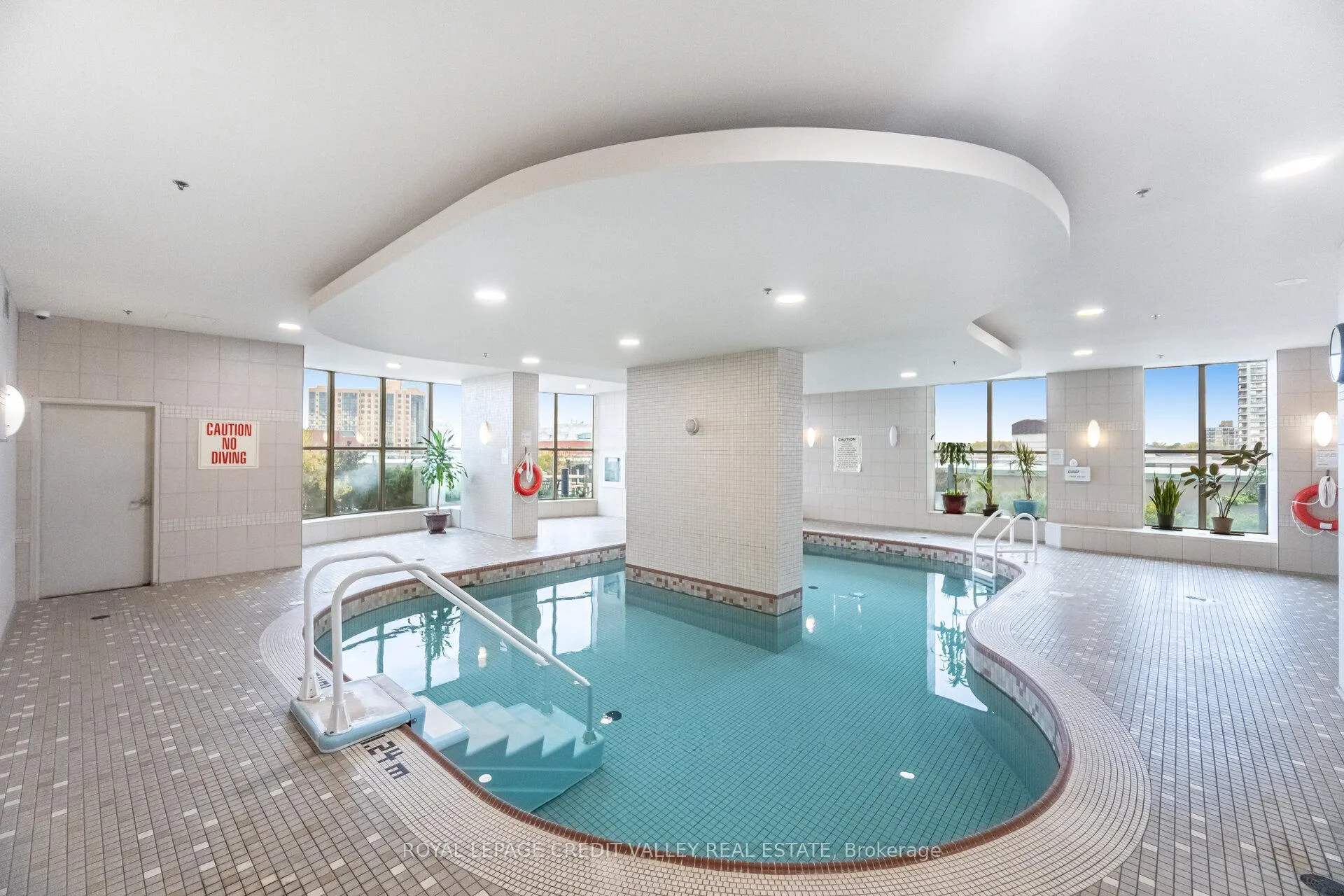 Photo 35 of Unit 2407, 9 George Street N, Brampton, Downtown Brampton — HOMEH