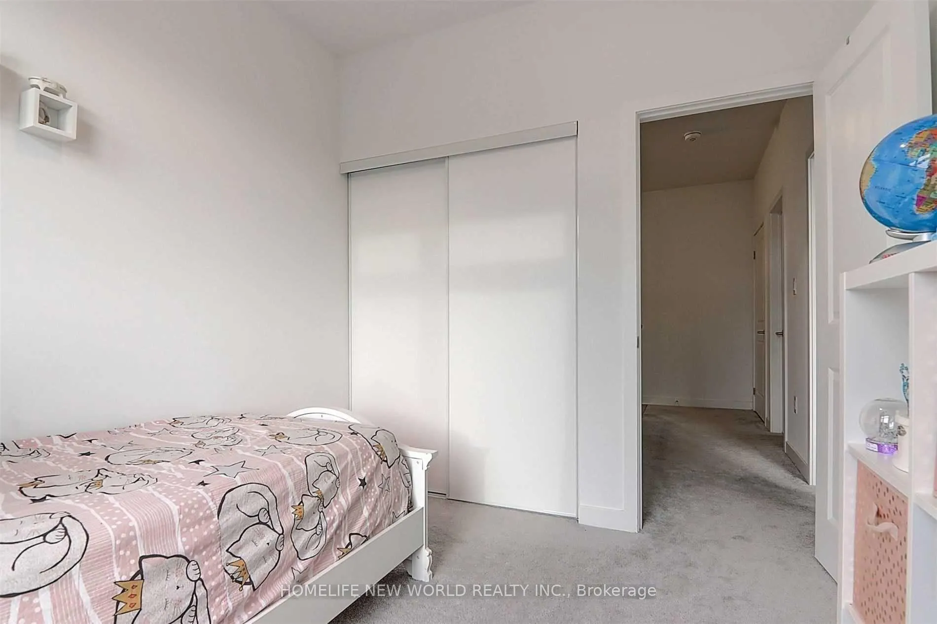 Photo 12 of 17 Tauton Street, Vaughan, Vaughan Grove — HOMEH