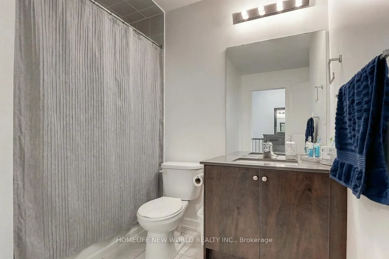 Photo 15 of 17 Tauton Street, Vaughan, Vaughan Grove — HOMEH