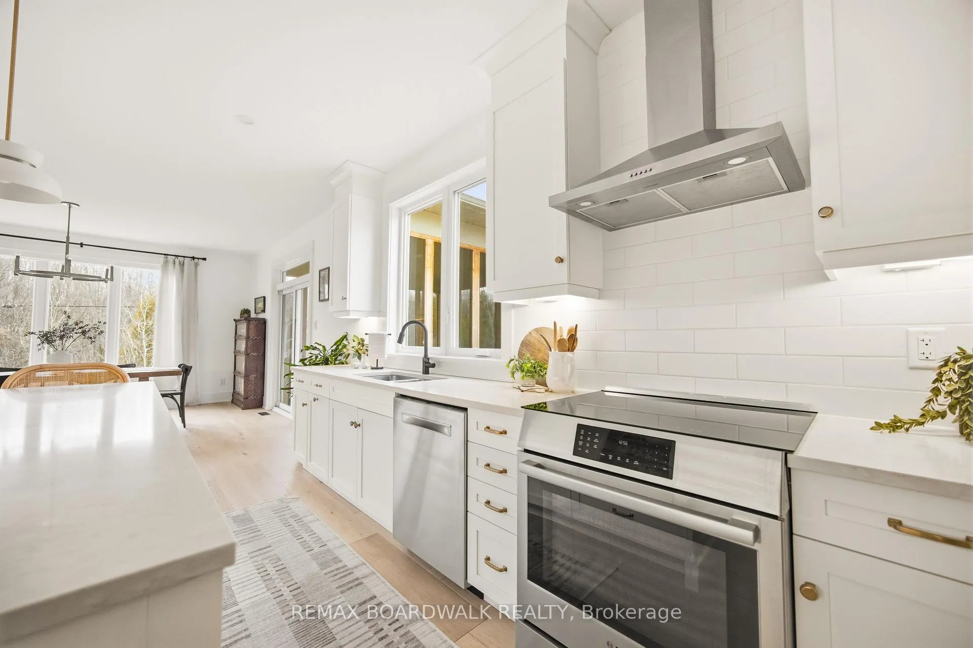Photo 13 of 115 Kaswit Drive, Beckwith, Beckwith Twp — HOMEH