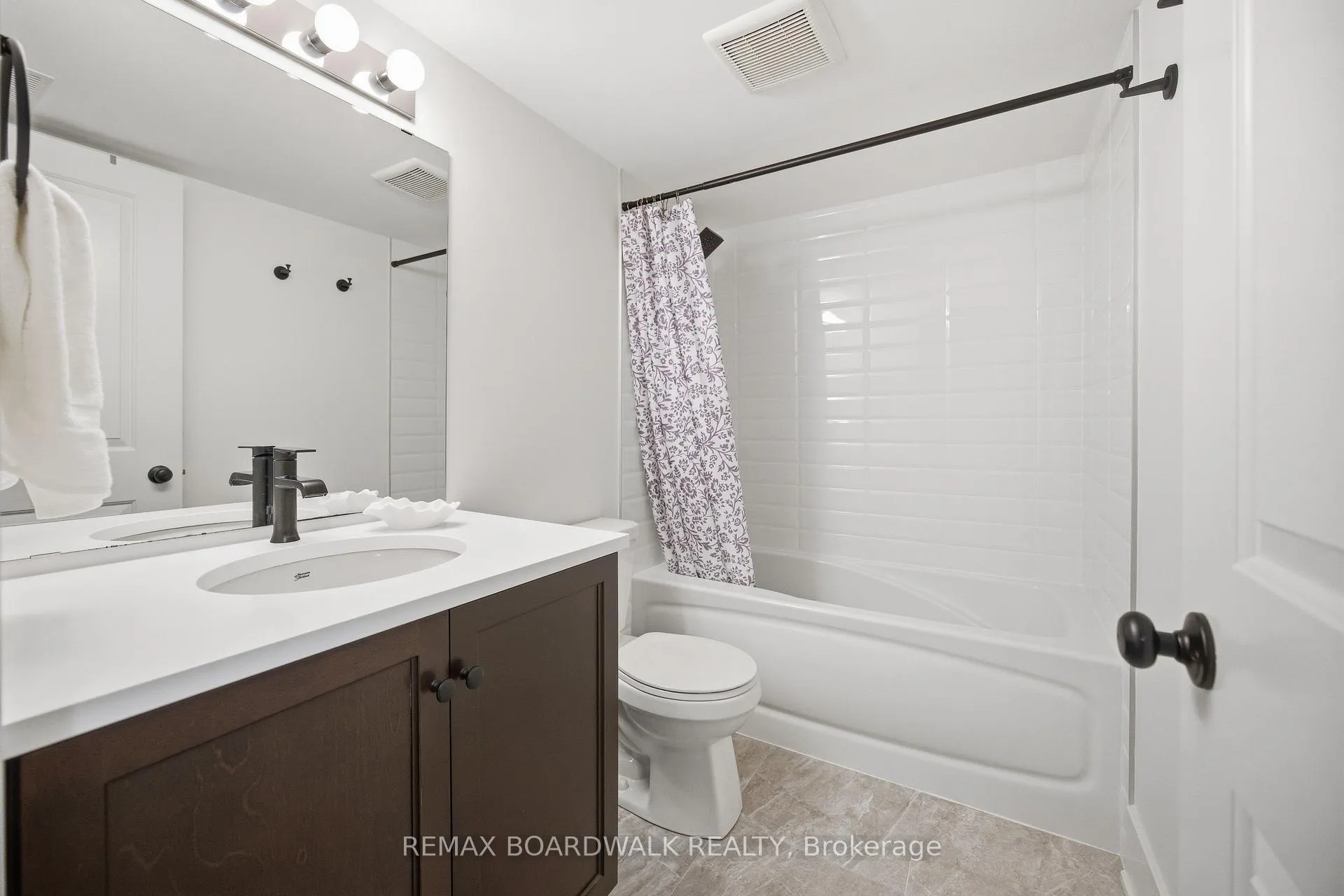 Photo 37 of 115 Kaswit Drive, Beckwith, Beckwith Twp — HOMEH