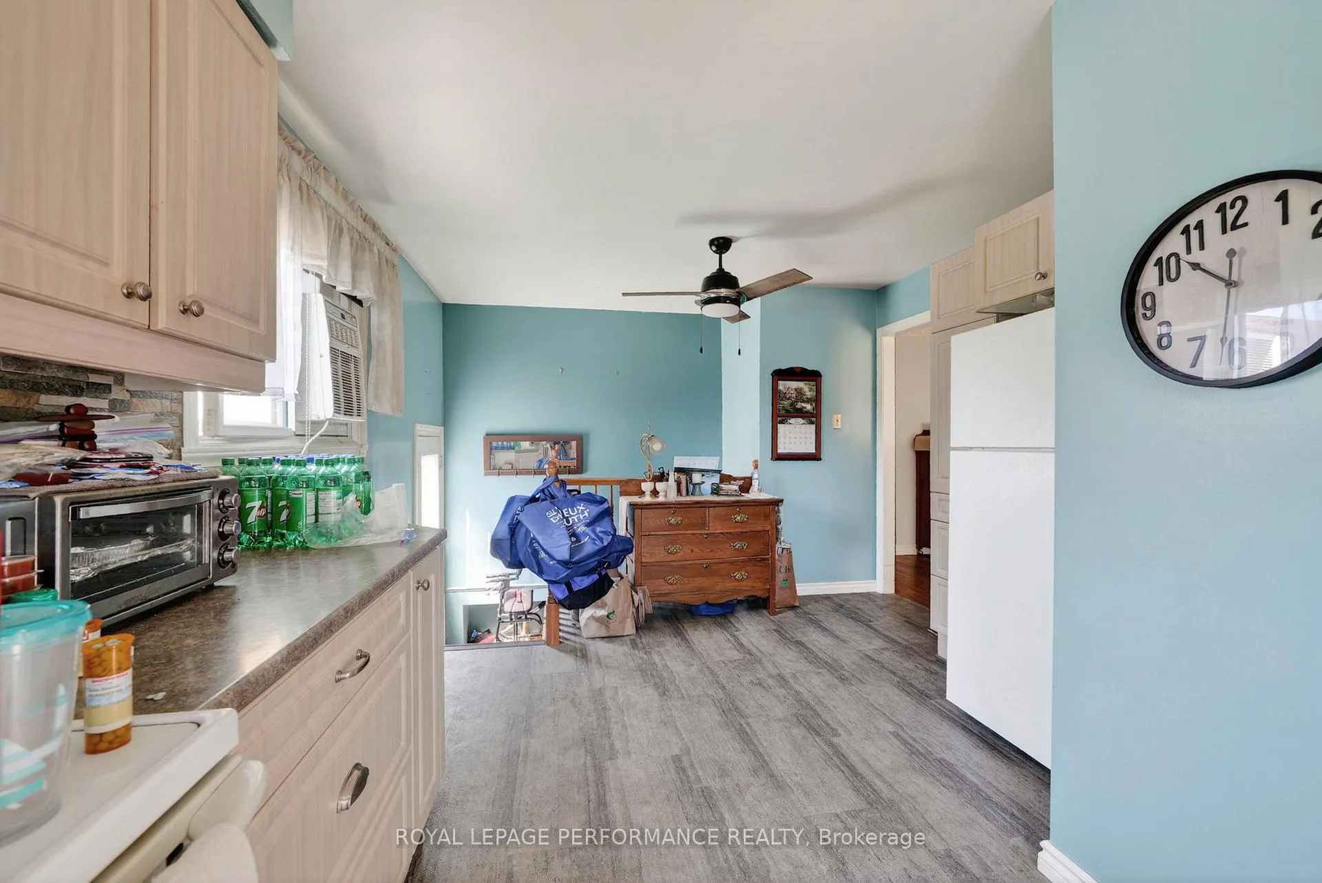 Photo 15 of 10 Valecrest Drive, Cornwall — HOMEH