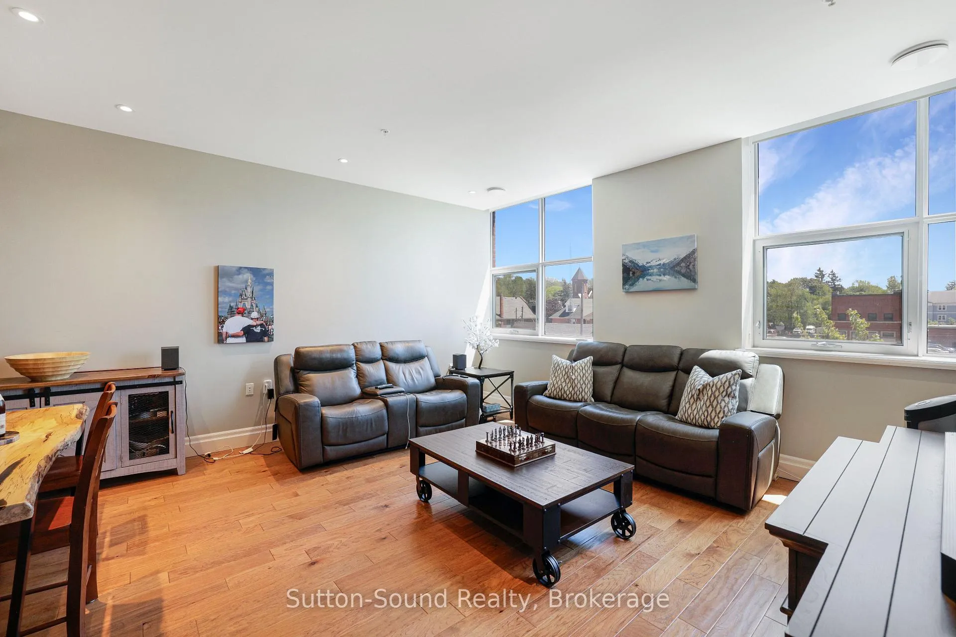Photo 6 of Unit 303, 945 3rd Avenue E, Owen Sound — HOMEH