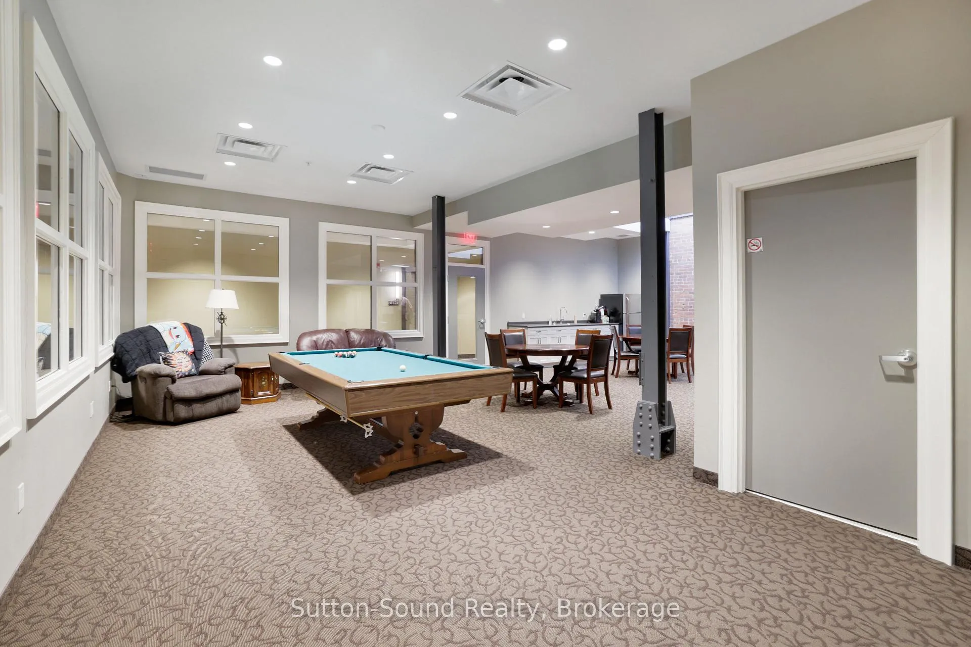 Photo 21 of Unit 303, 945 3rd Avenue E, Owen Sound — HOMEH