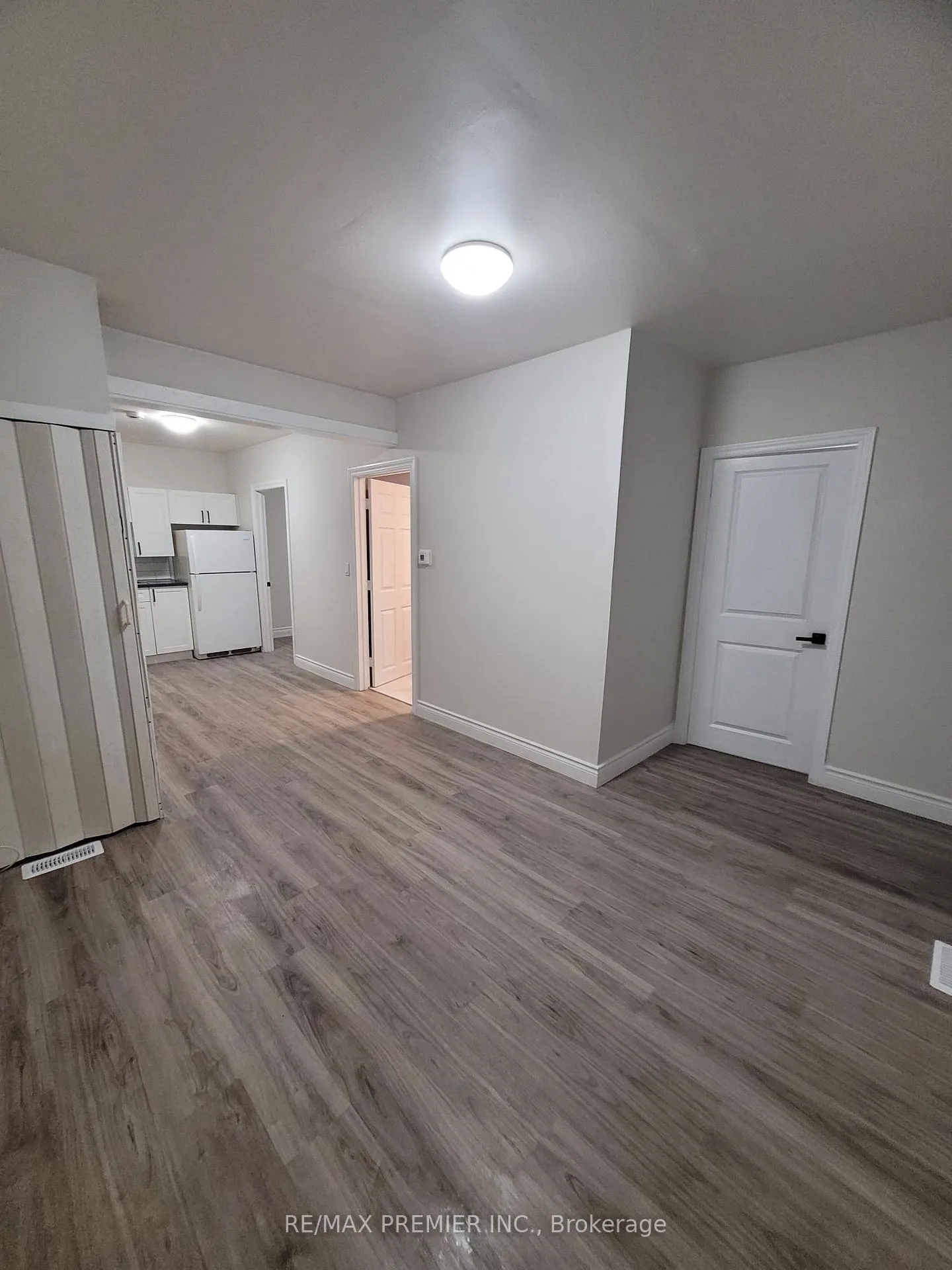 Photo 3 of Unit Front, 189 King Street E, Chatham-Kent, Chatham — HOMEH