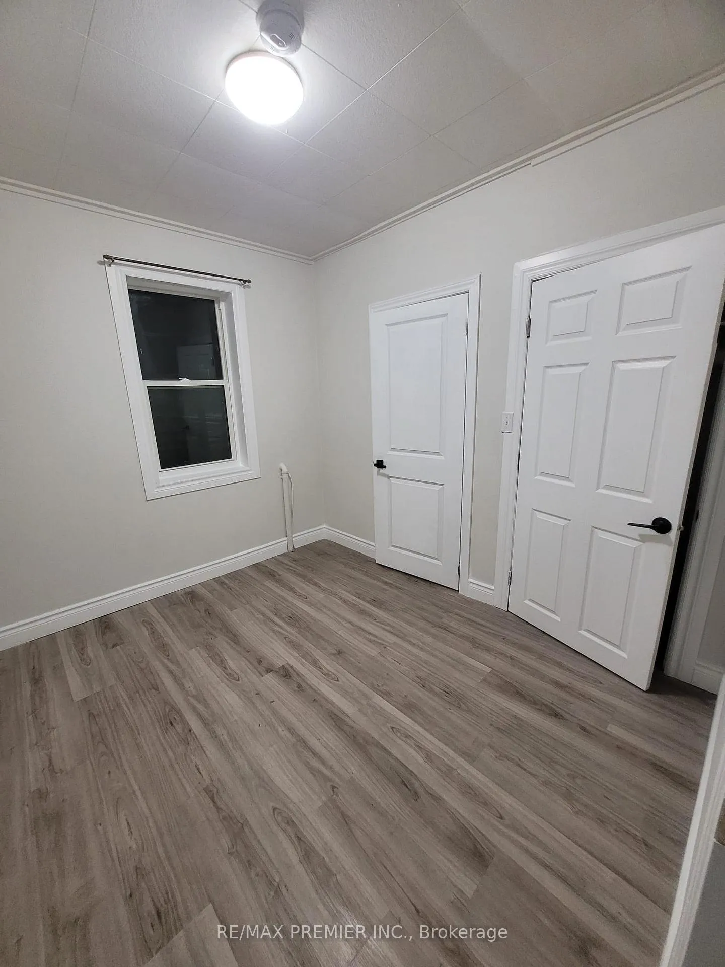 Photo 6 of Unit Front, 189 King Street E, Chatham-Kent, Chatham — HOMEH
