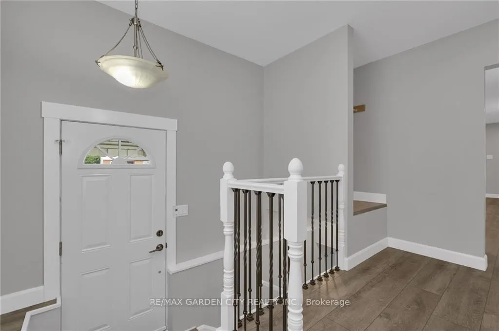 Photo 3 of Unit Main, 27 St George Street, St. Catharines, Facer — HOMEH