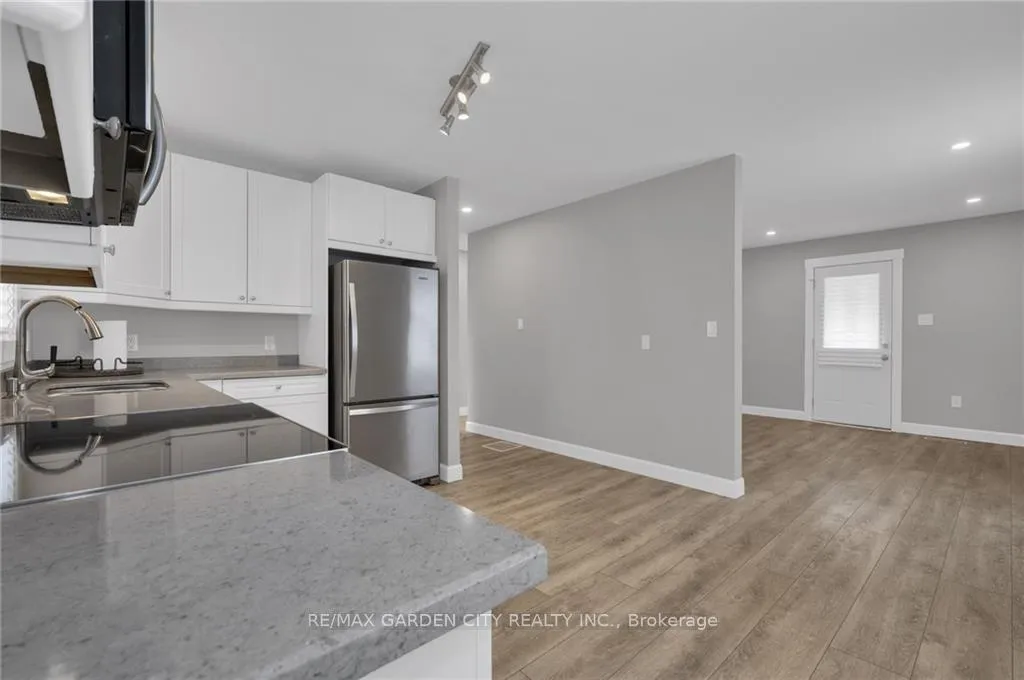 Photo 7 of Unit Main, 27 St George Street, St. Catharines, Facer — HOMEH