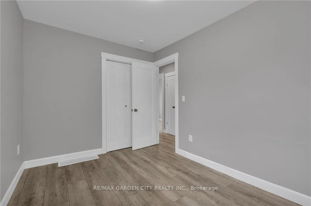 Photo 11 of Unit Main, 27 St George Street, St. Catharines, Facer — HOMEH