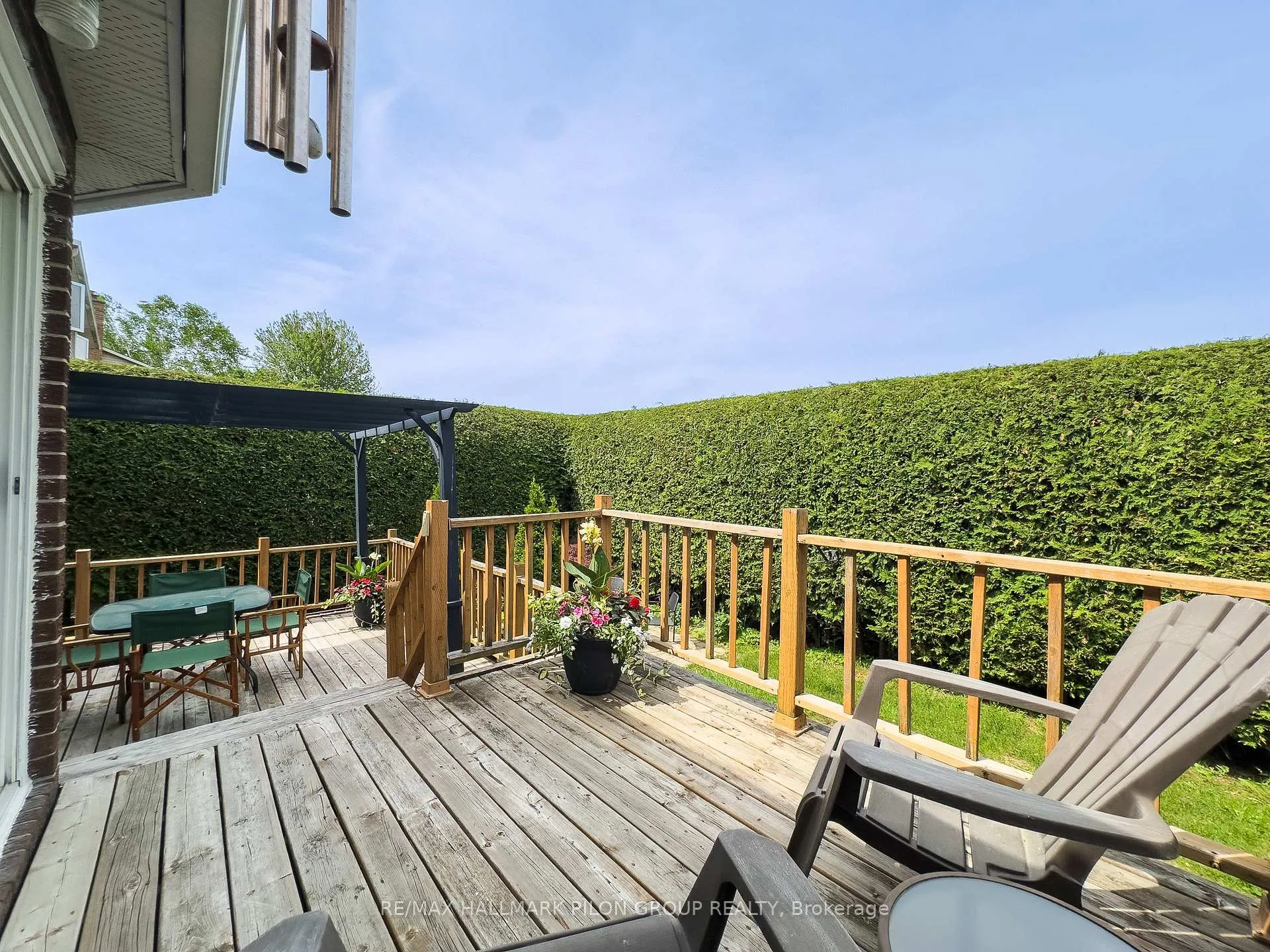 Photo 26 of 1354 Mountainside Crescent, Ottawa, Bilberry Creek/Queenswood Heights — HOMEH