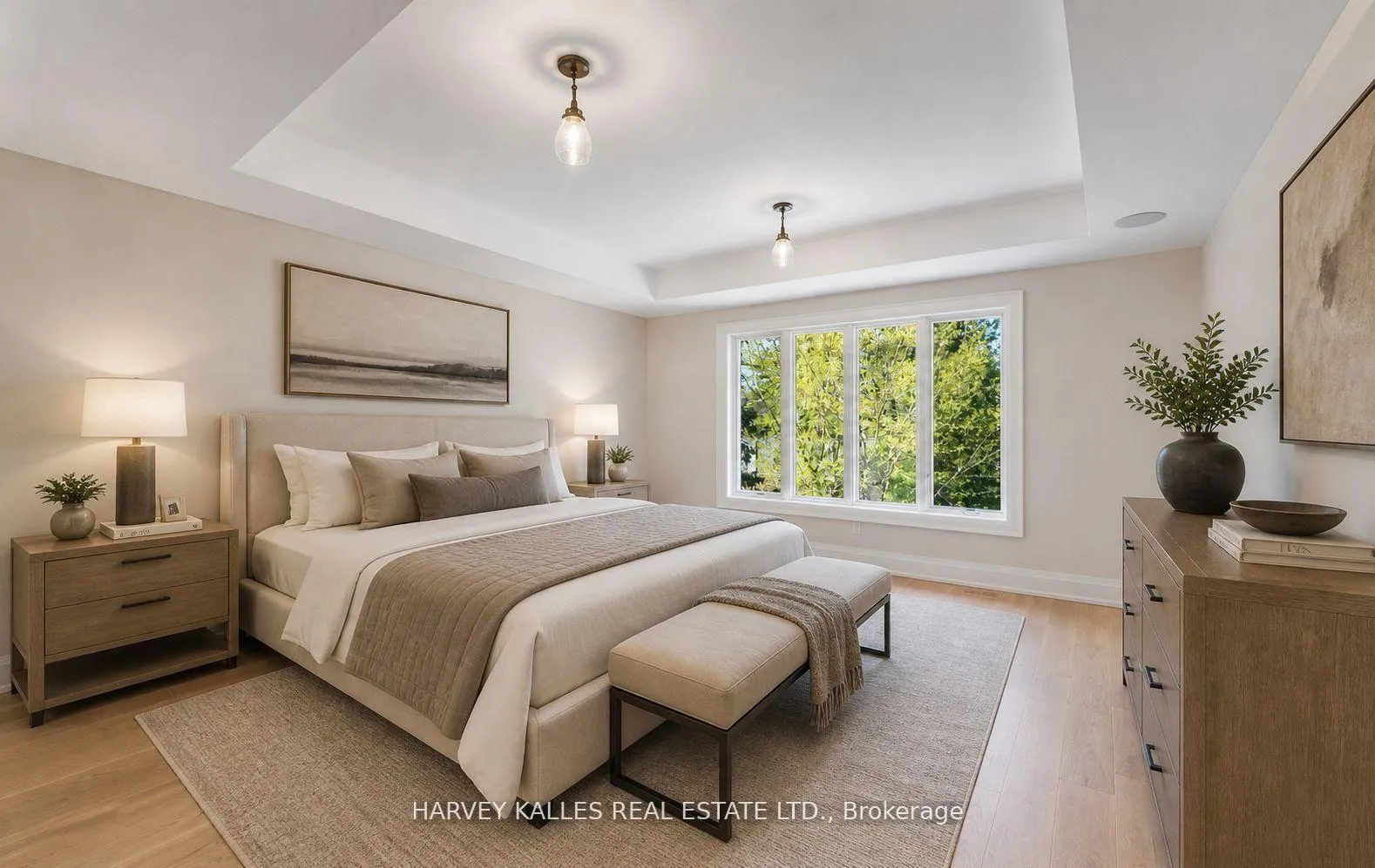 Photo 27 of 94 Prince Edward Drive S, Etobicoke, Stonegate-Queensway — HOMEH
