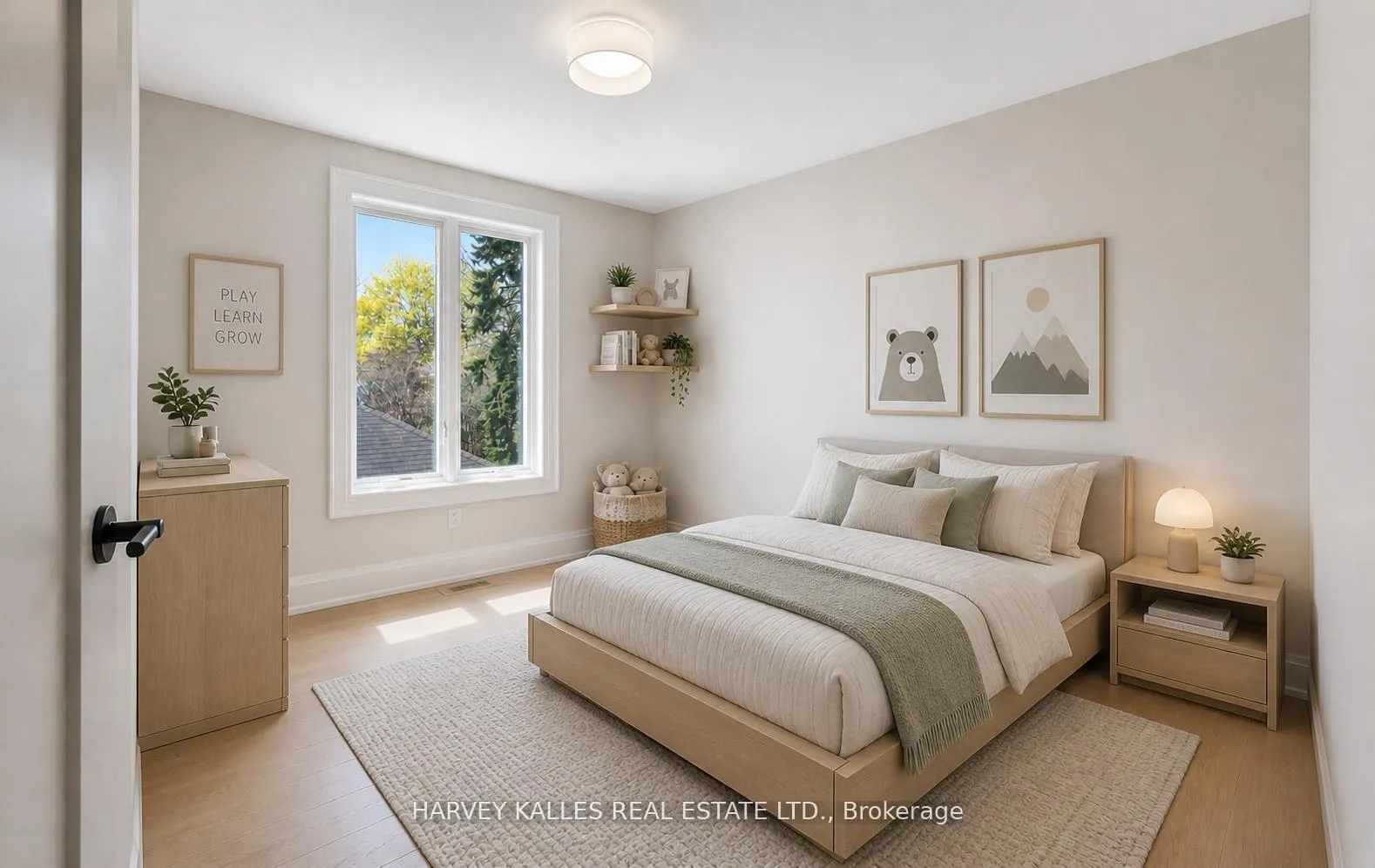 Photo 33 of 94 Prince Edward Drive S, Etobicoke, Stonegate-Queensway — HOMEH