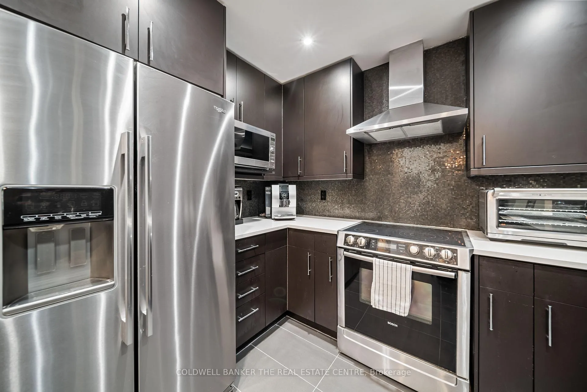 Photo 13 of Unit 206, 447 Walmer Road, Toronto, Forest Hill South — HOMEH