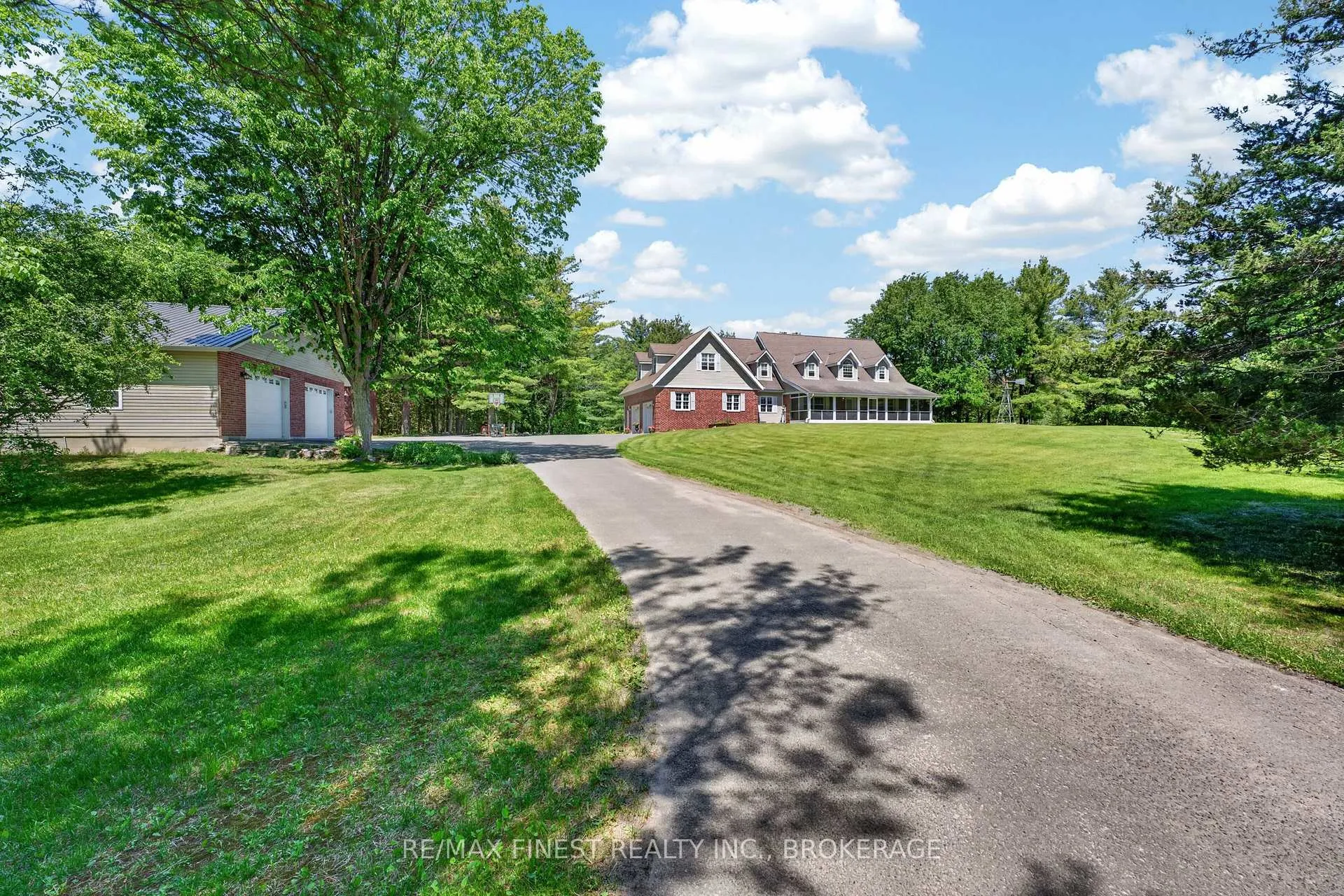 Photo 2 of 2388 Horning Road, Frontenac, Frontenac South — HOMEH