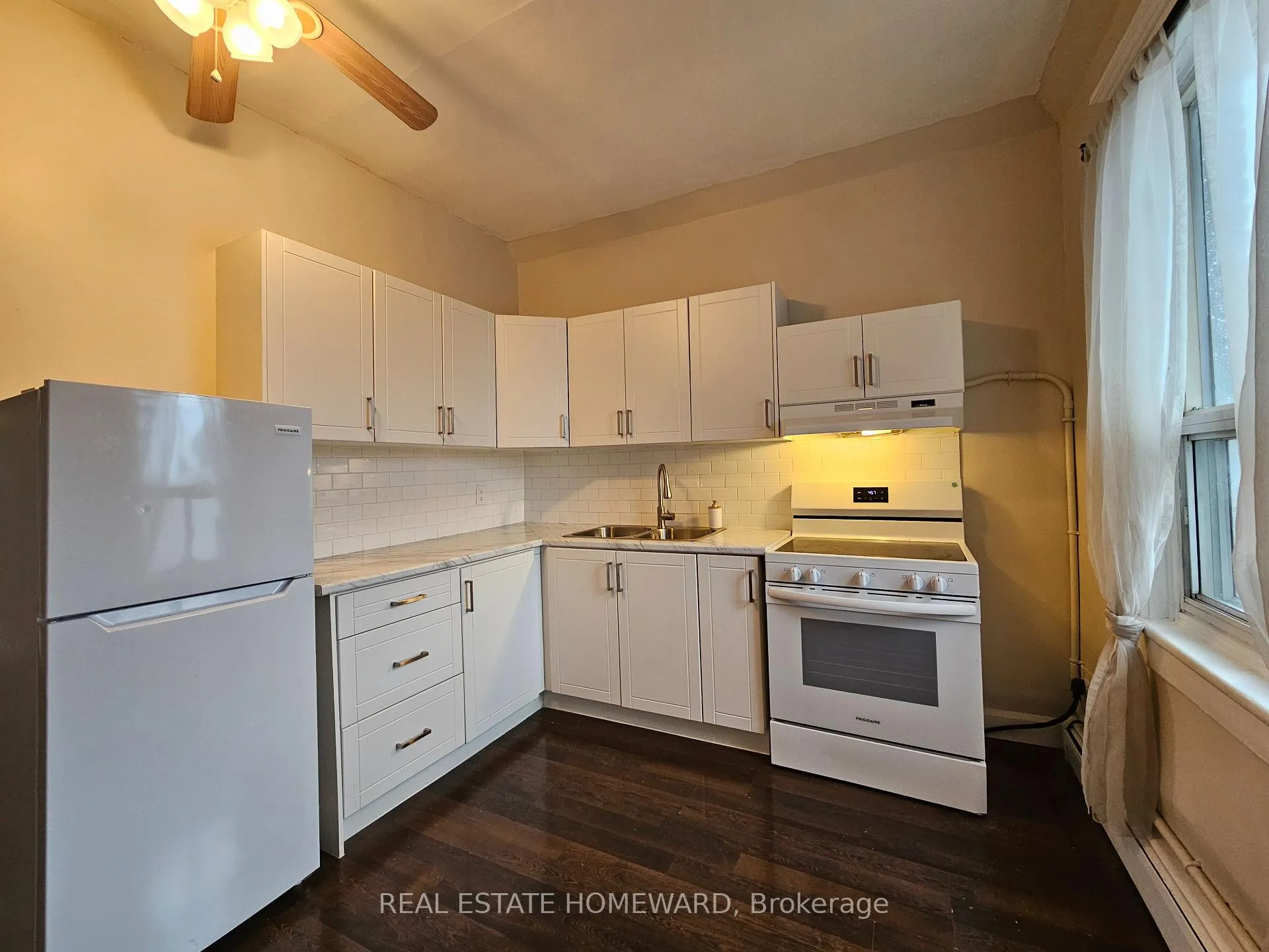 Photo 2 of Unit A, 733 Pape Avenue, Toronto, Danforth — HOMEH