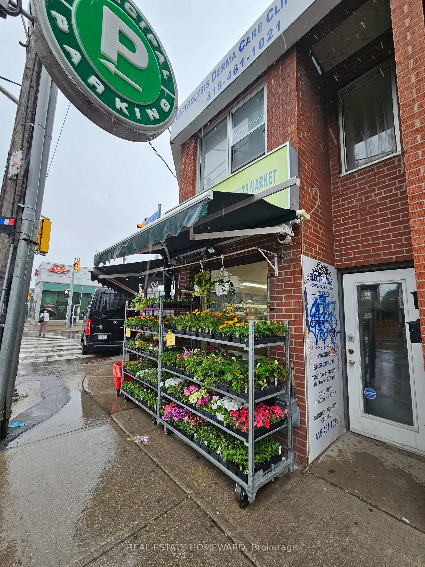 Photo 31 of Unit A, 733 Pape Avenue, Toronto, Danforth — HOMEH
