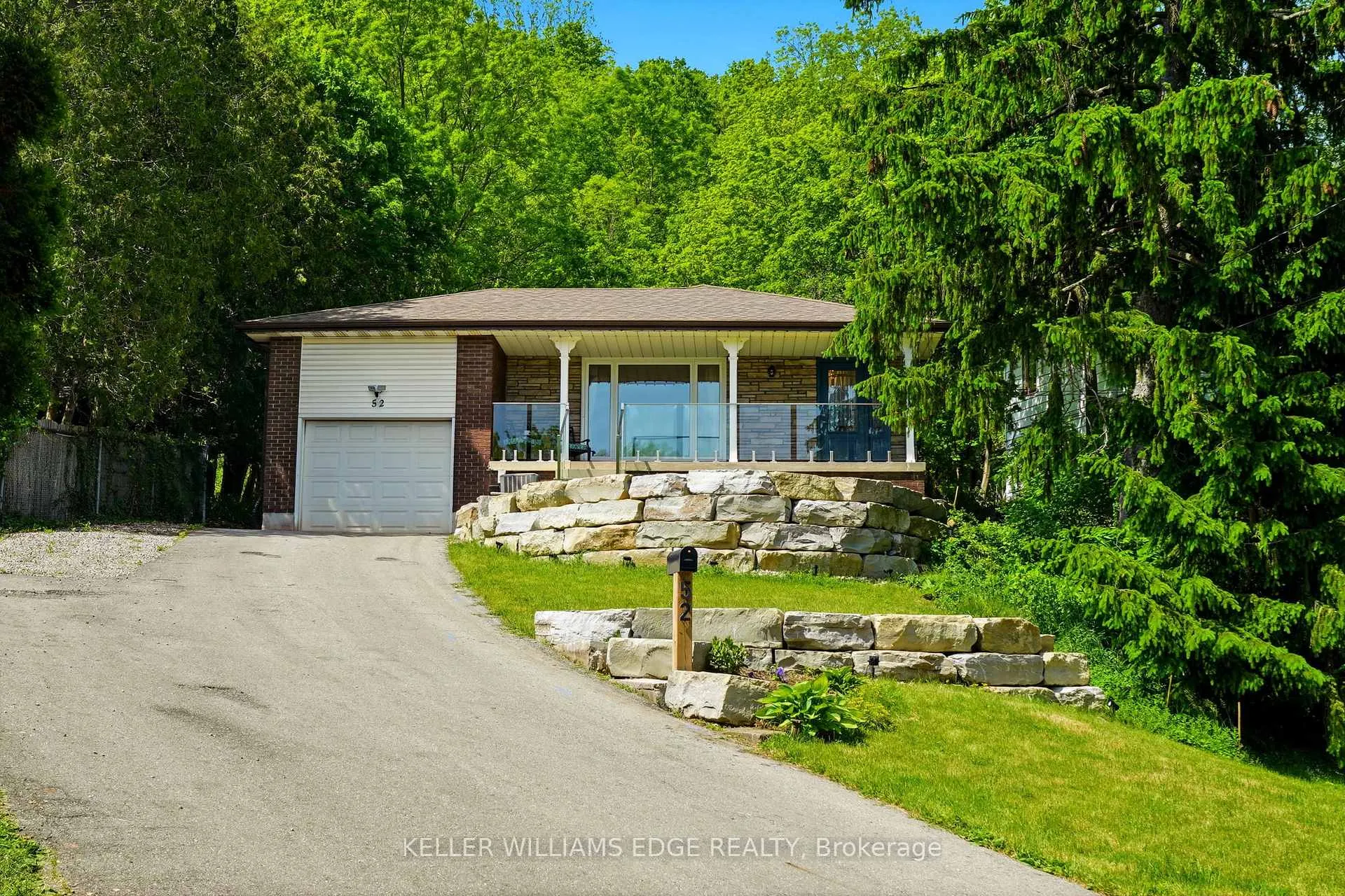 Photo 1 of 52 Parkside Avenue, Hamilton, Dundas — HOMEH