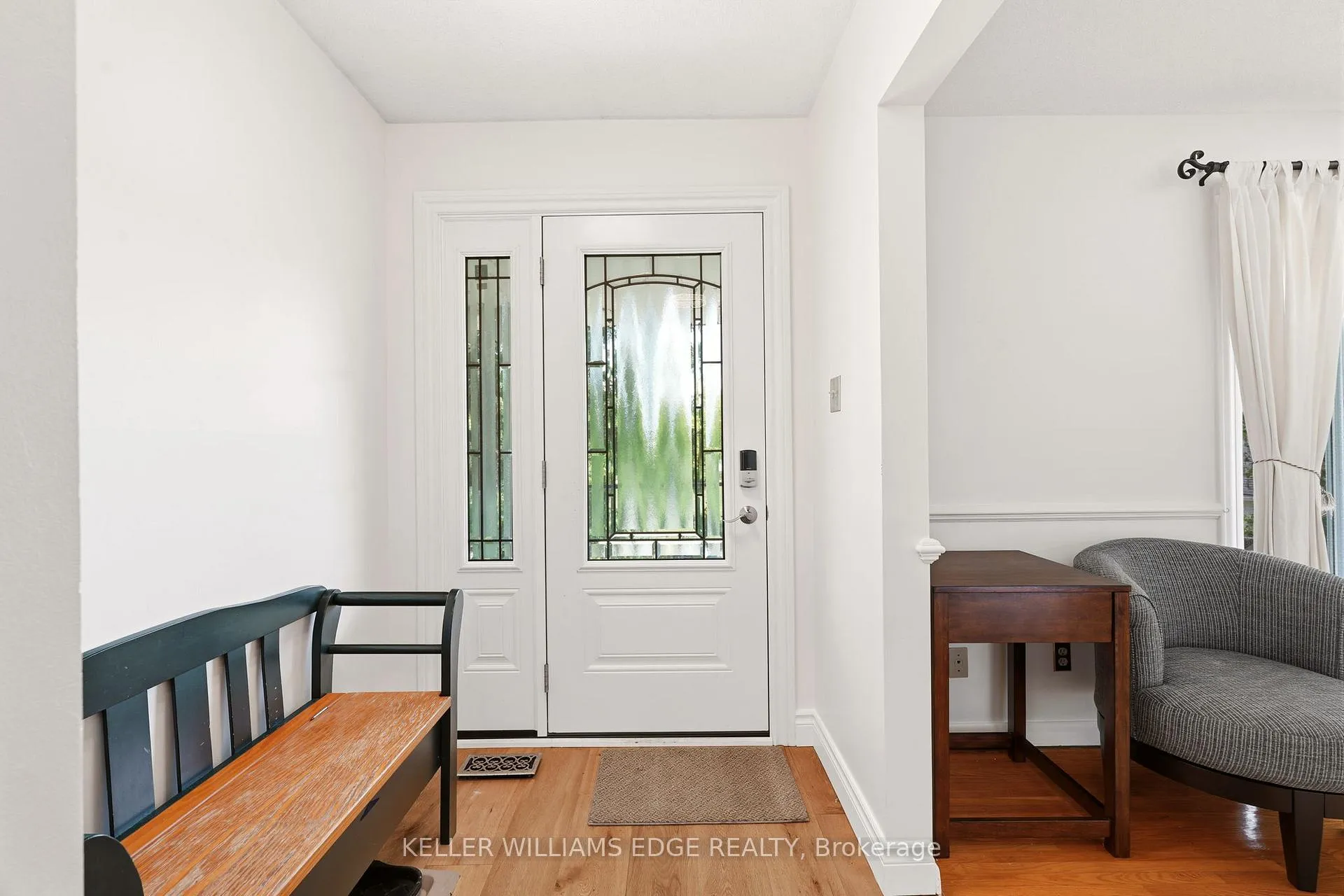 Photo 5 of 52 Parkside Avenue, Hamilton, Dundas — HOMEH