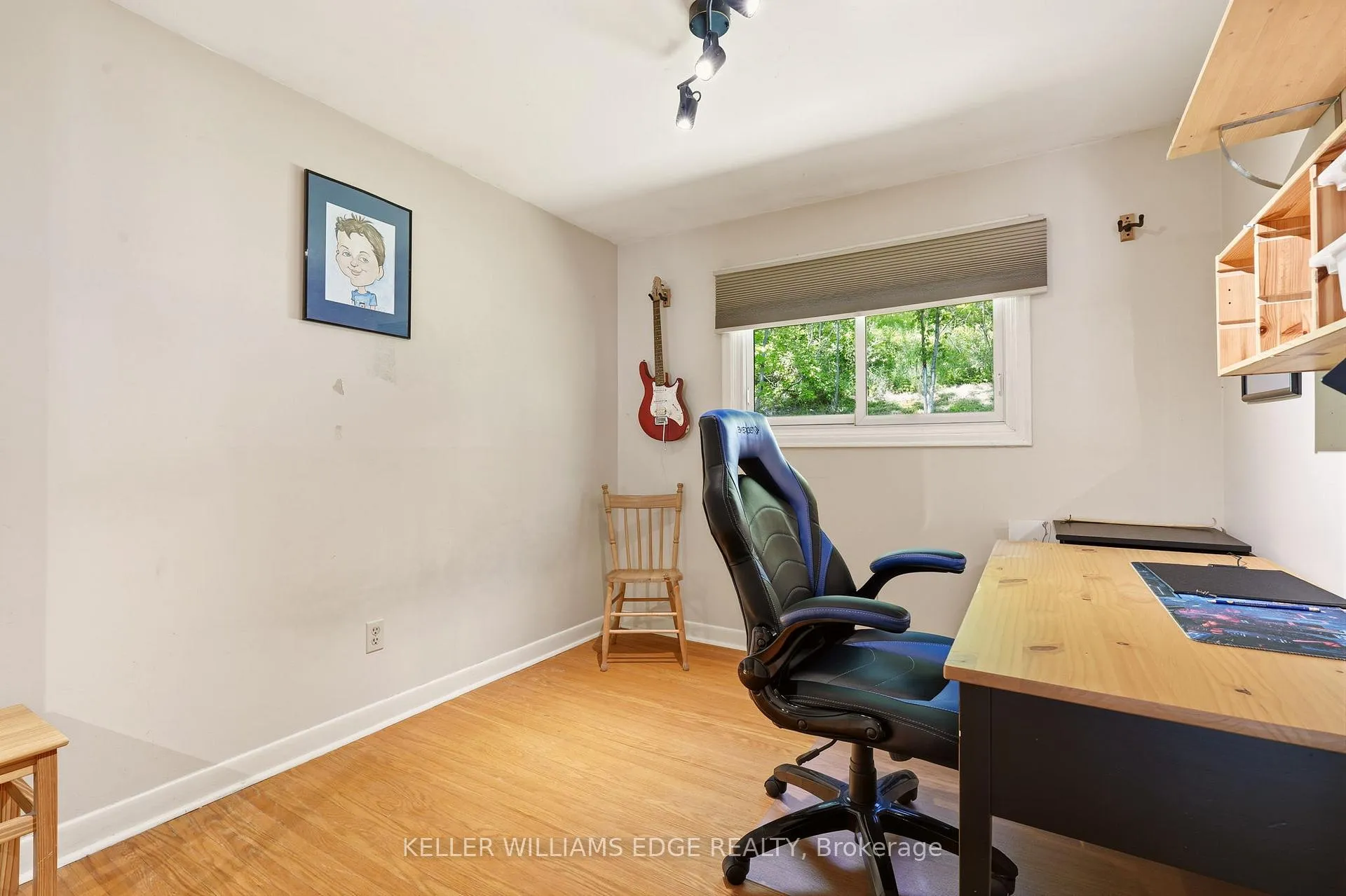 Photo 17 of 52 Parkside Avenue, Hamilton, Dundas — HOMEH