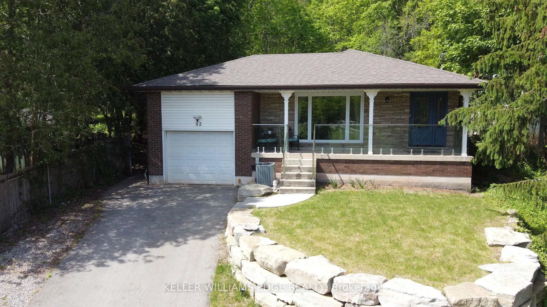 Photo 33 of 52 Parkside Avenue, Hamilton, Dundas — HOMEH